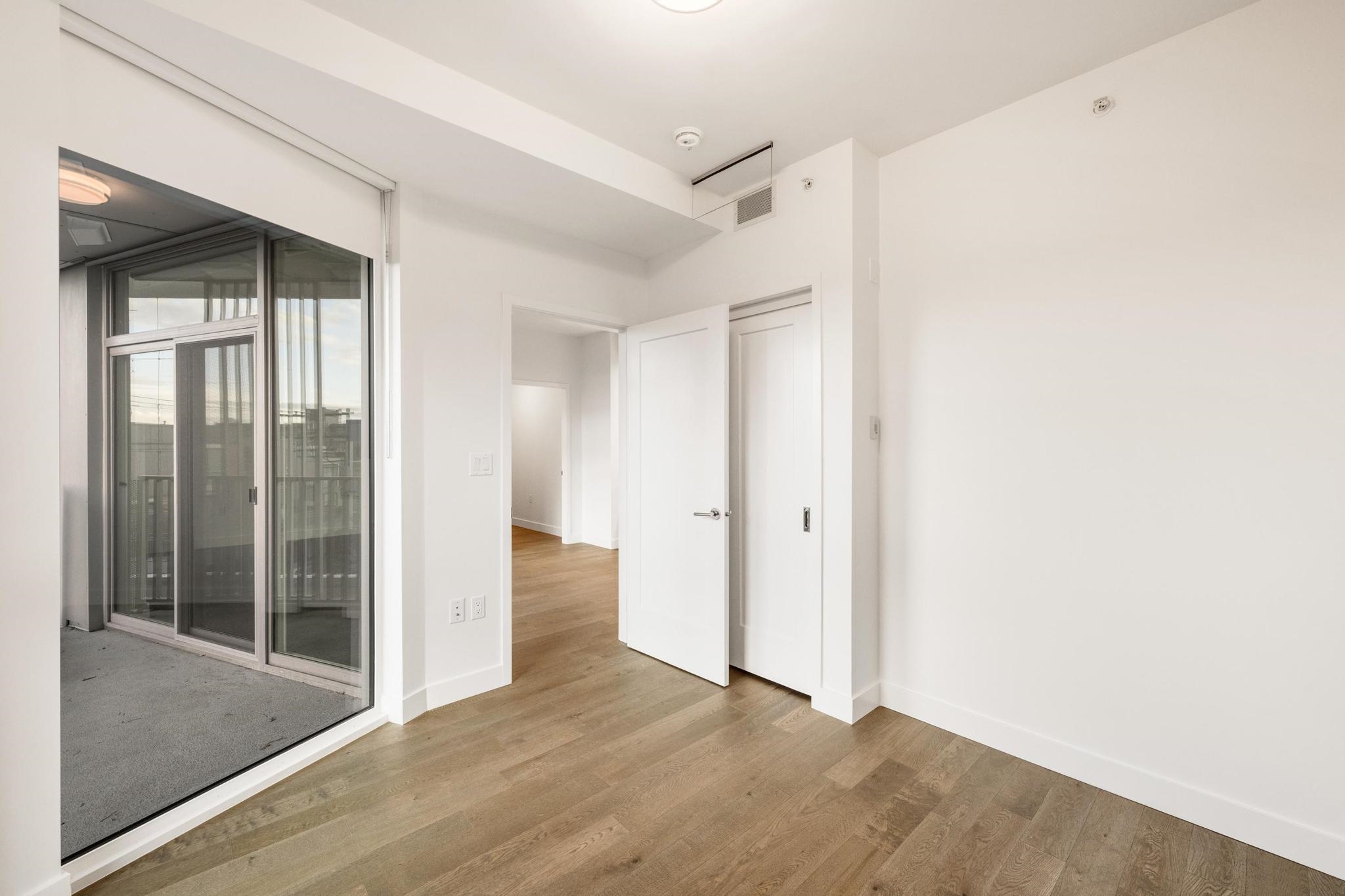 307 2888 ARBUTUS STREET Unit: 307