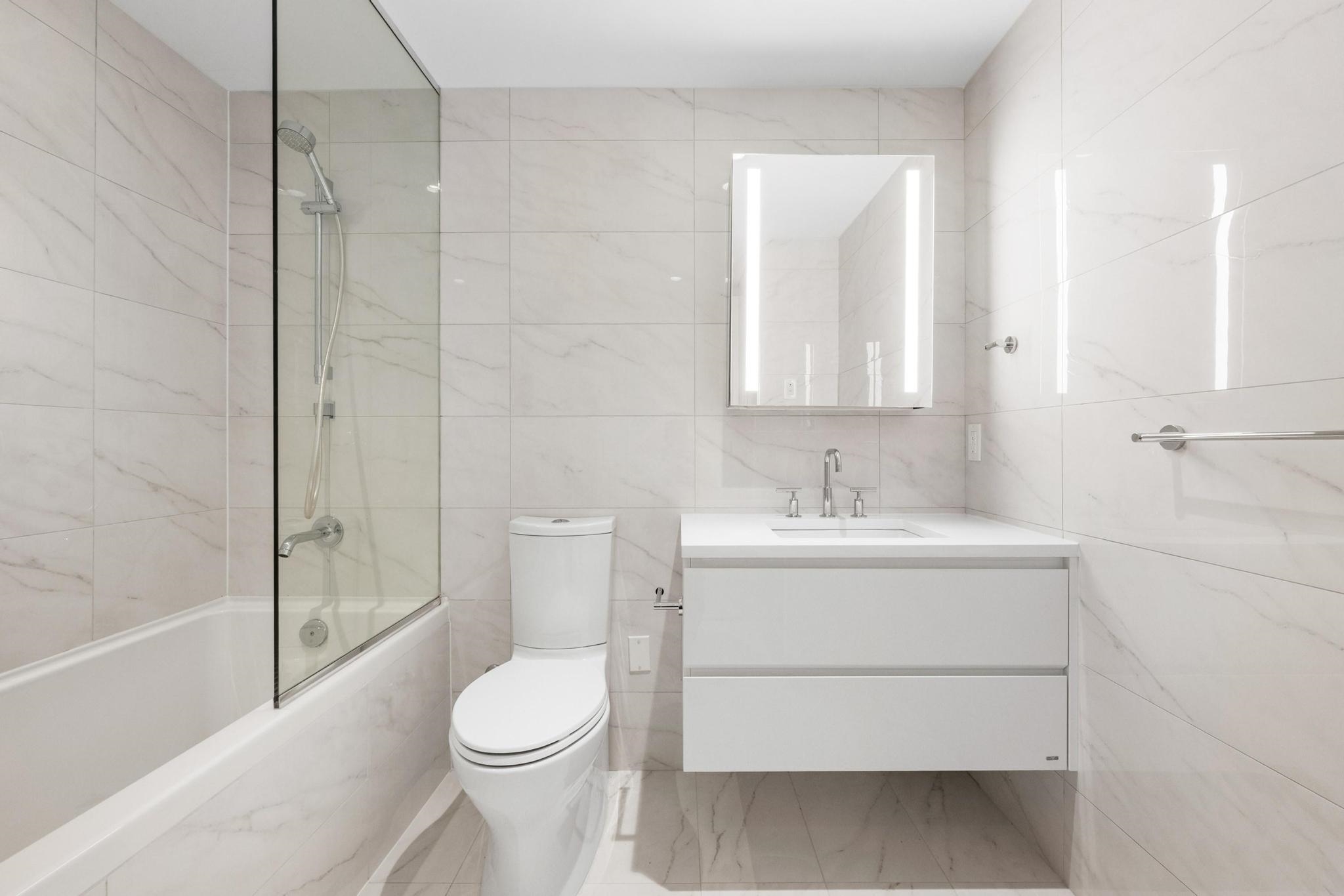 307 2888 ARBUTUS STREET Unit: 307