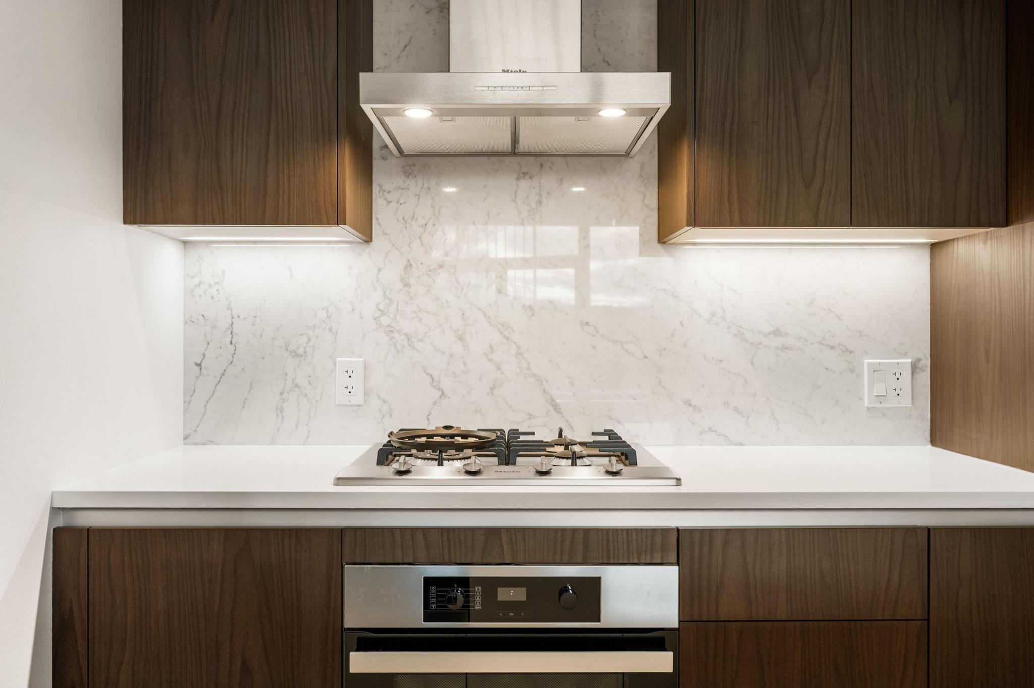 307 2888 ARBUTUS STREET Unit: 307