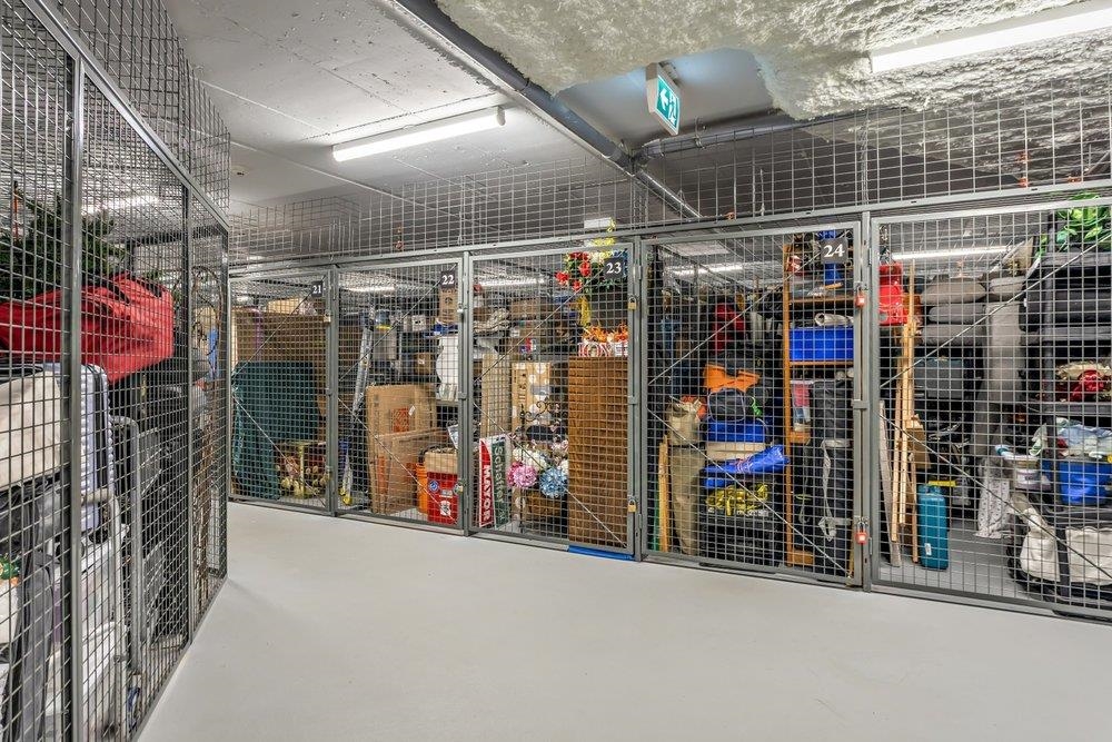 301 20416 PARK AVENUE Unit: 301