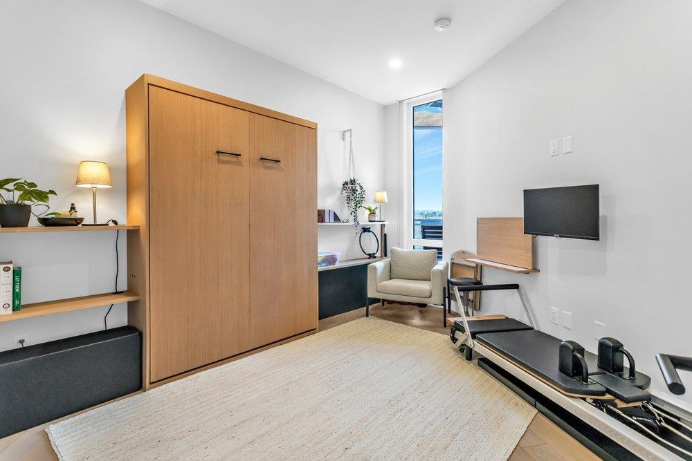 301 20416 PARK AVENUE Unit: 301
