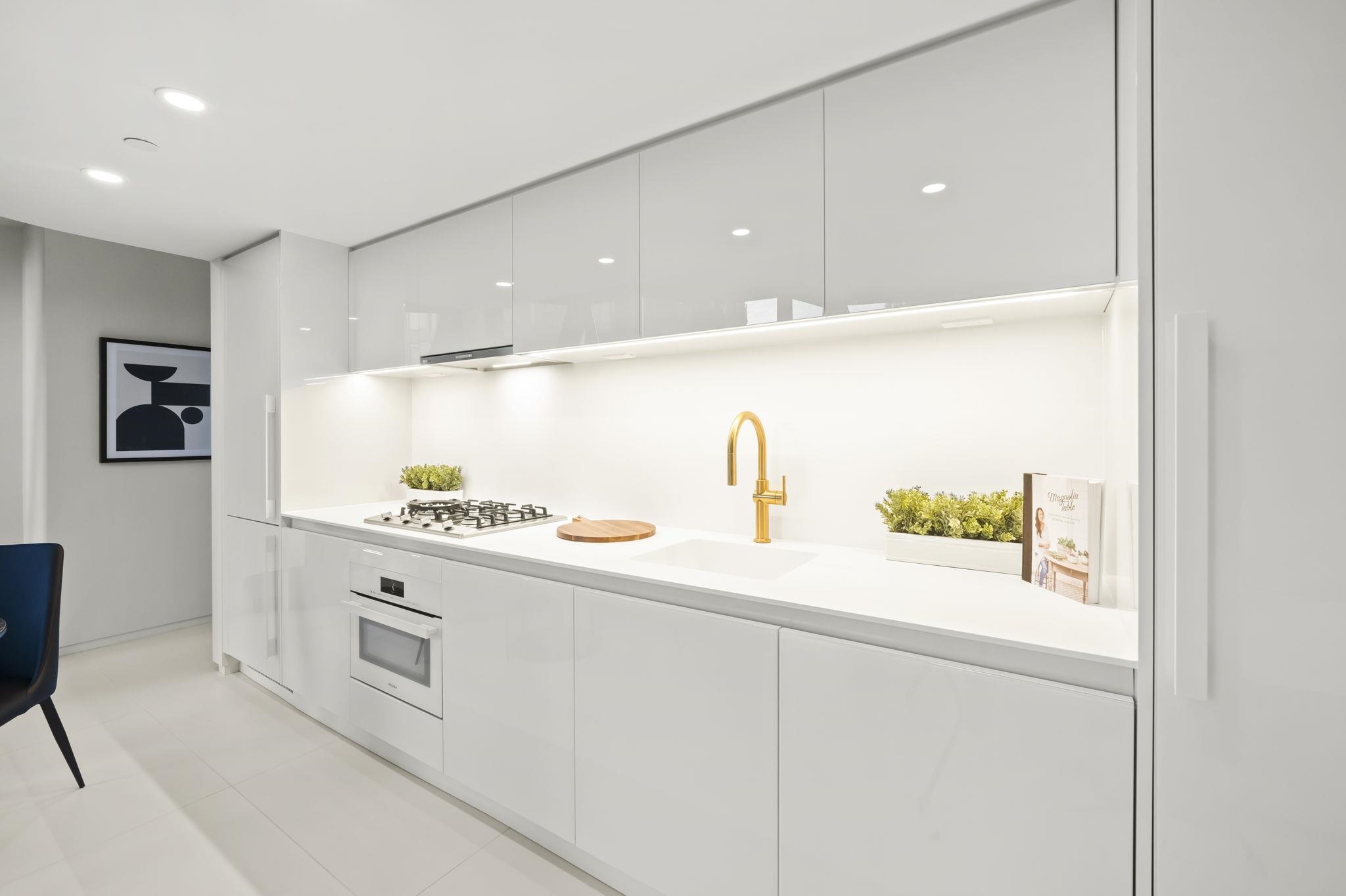 703 1033 NELSON STREET Unit: 703