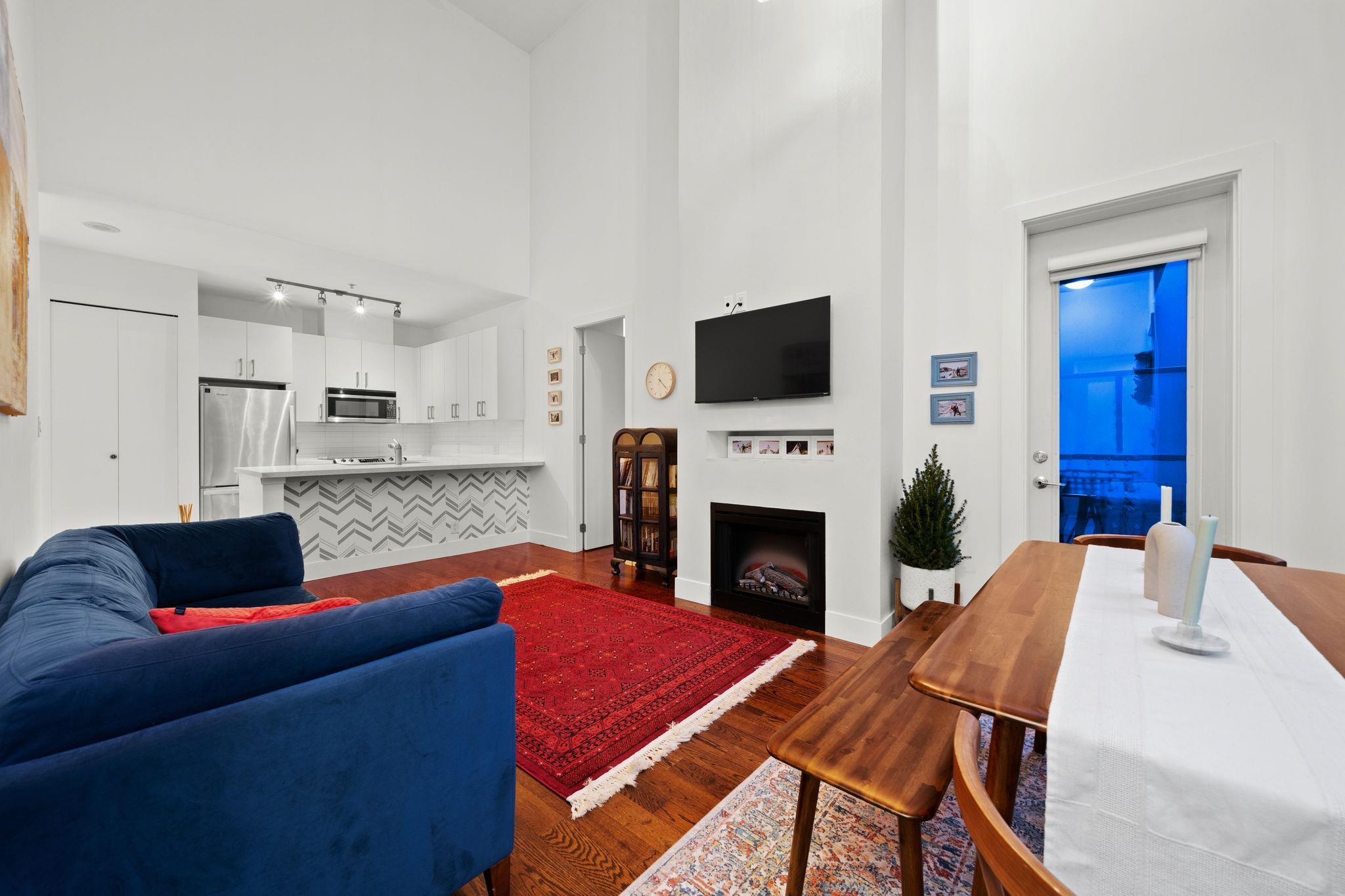 TH23 2345 MADISON AVENUE Unit: TH23