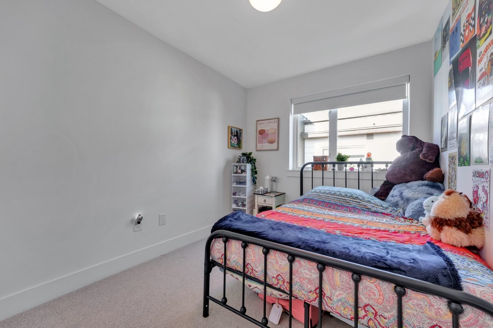 3 752 E 3RD STREET Unit: 3