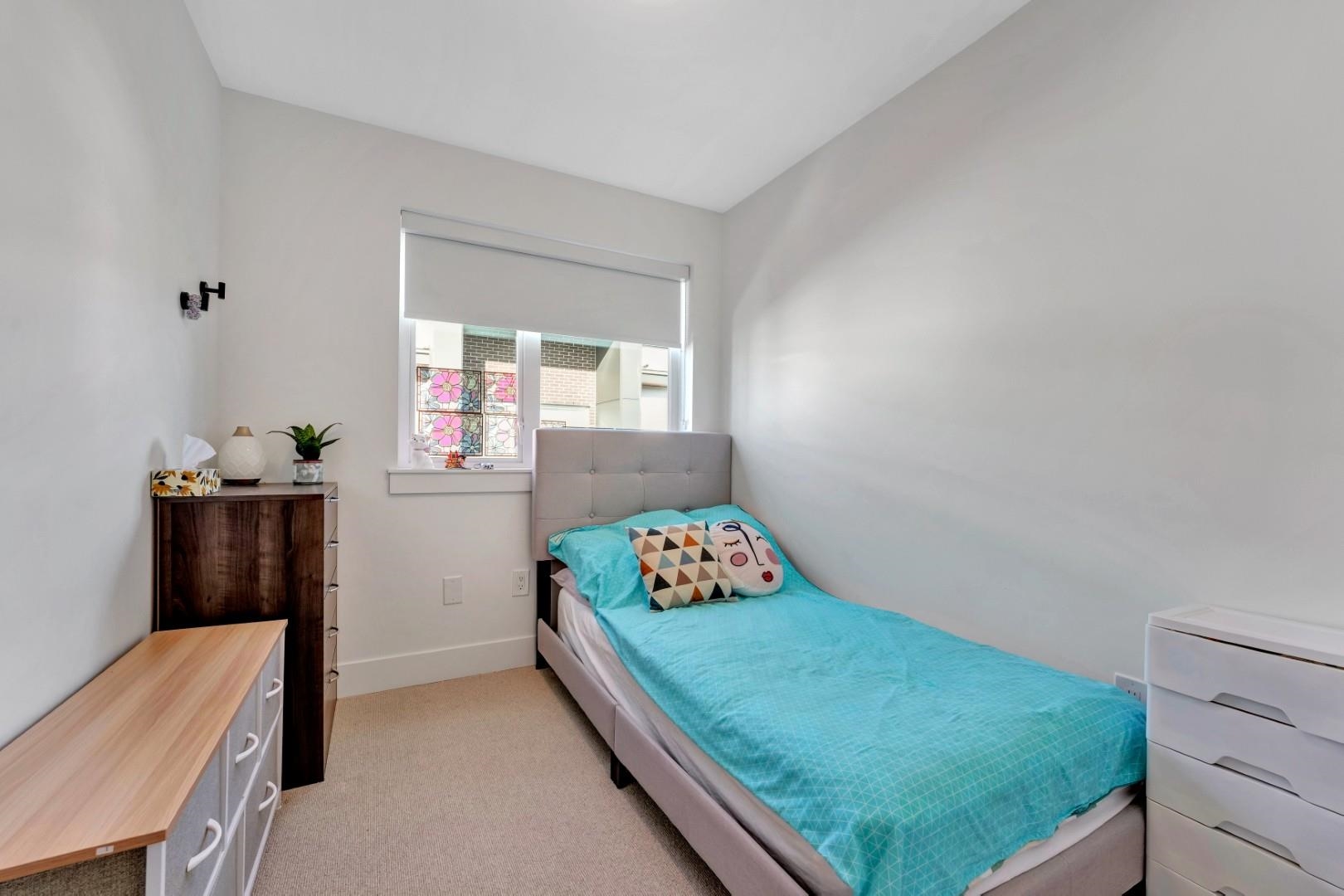 3 752 E 3RD STREET Unit: 3