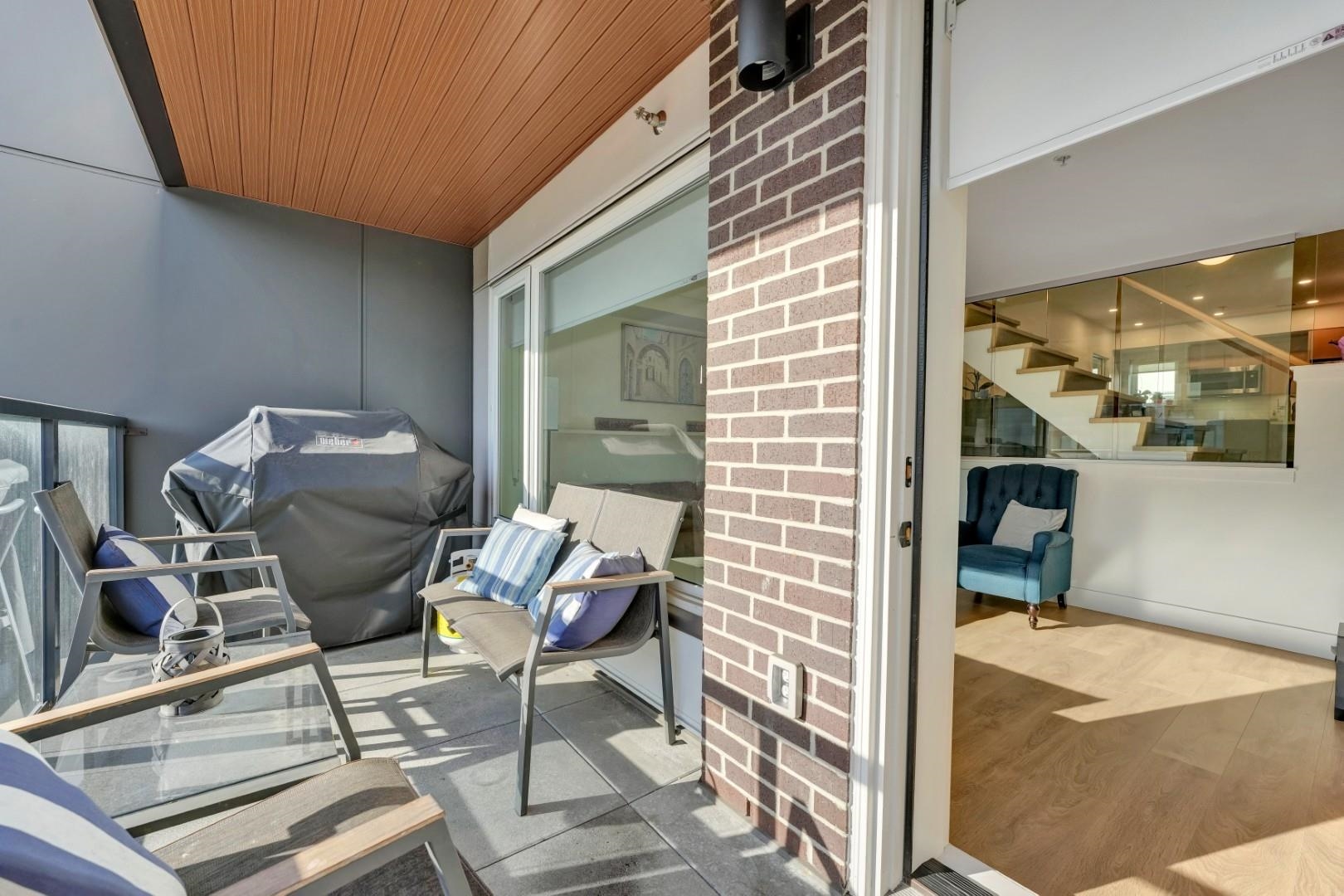 3 752 E 3RD STREET Unit: 3