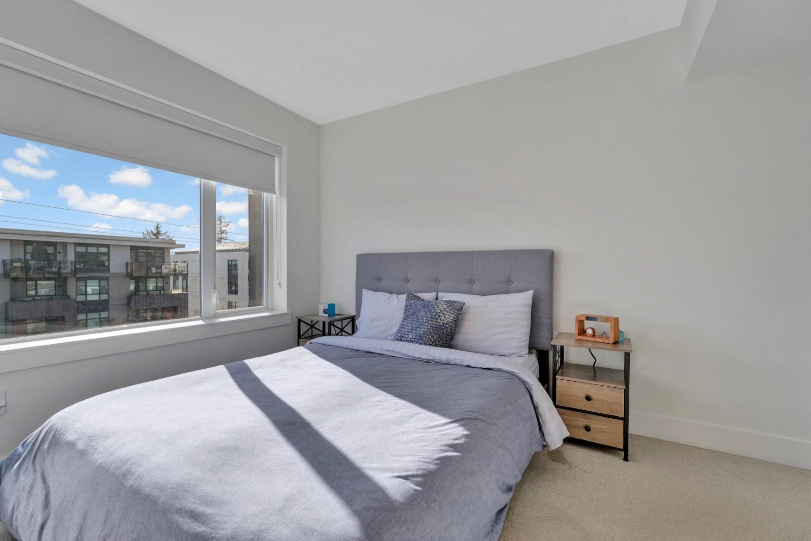 3 752 E 3RD STREET Unit: 3