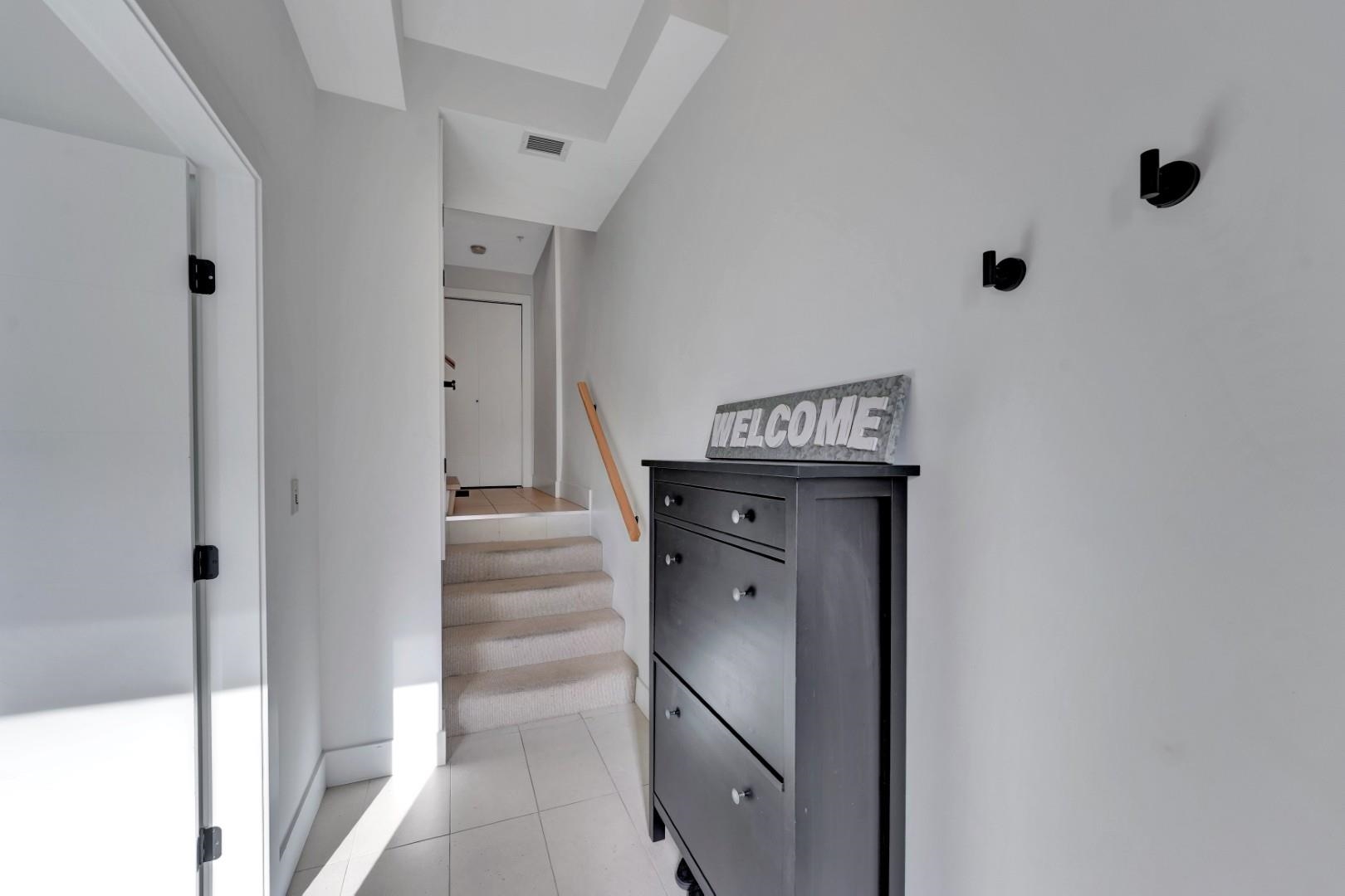 3 752 E 3RD STREET Unit: 3