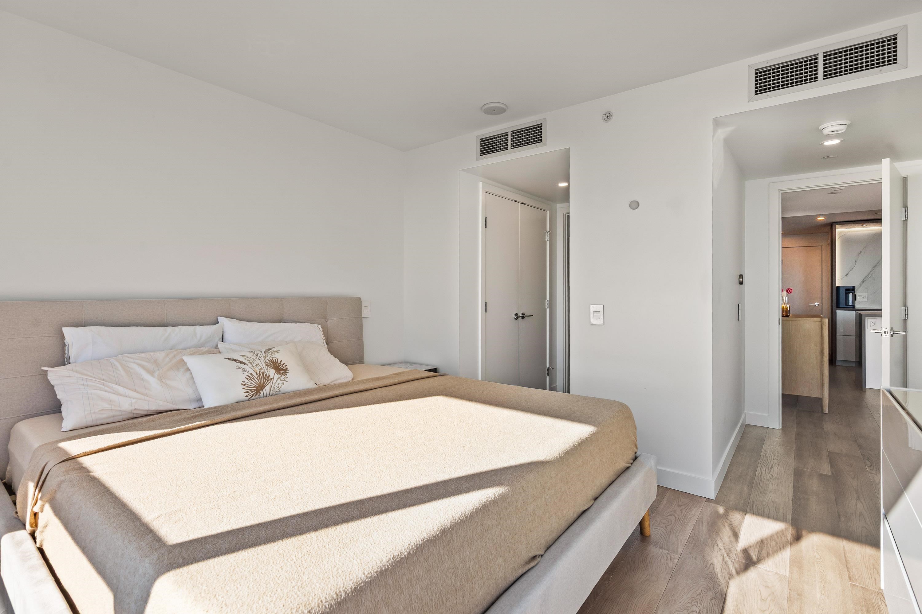 1007 15165 THRIFT AVENUE Unit: 1007