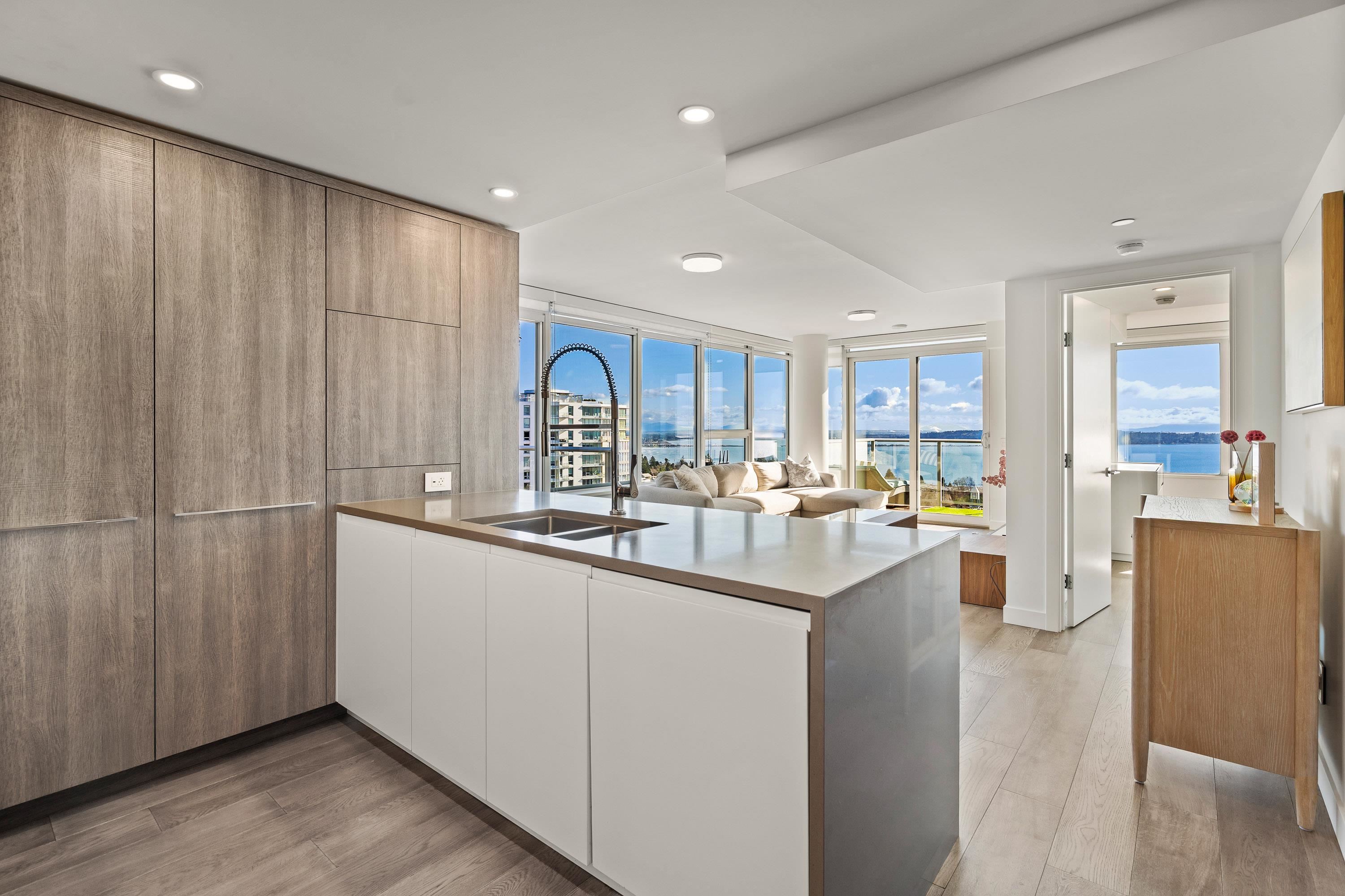 1007 15165 THRIFT AVENUE Unit: 1007