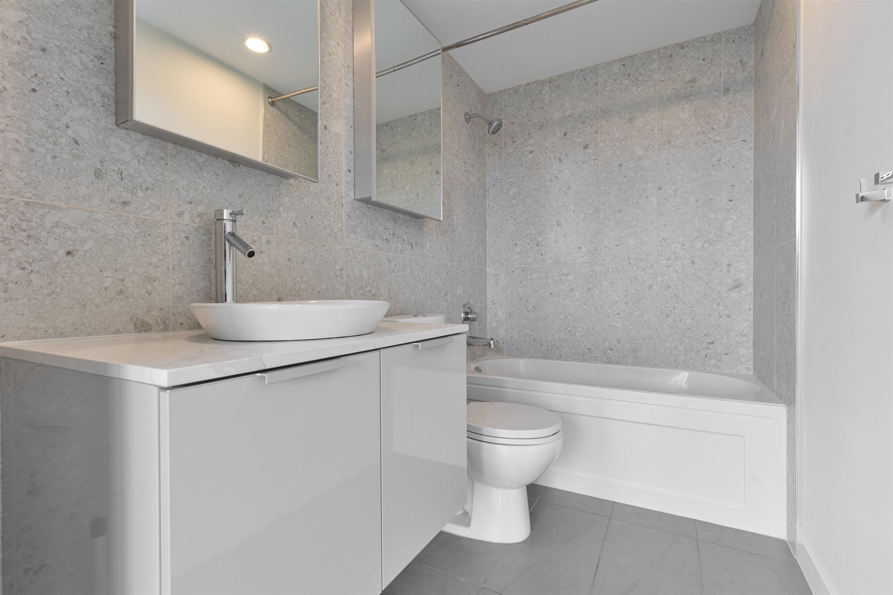 1808 128 W CORDOVA STREET Unit: 1808