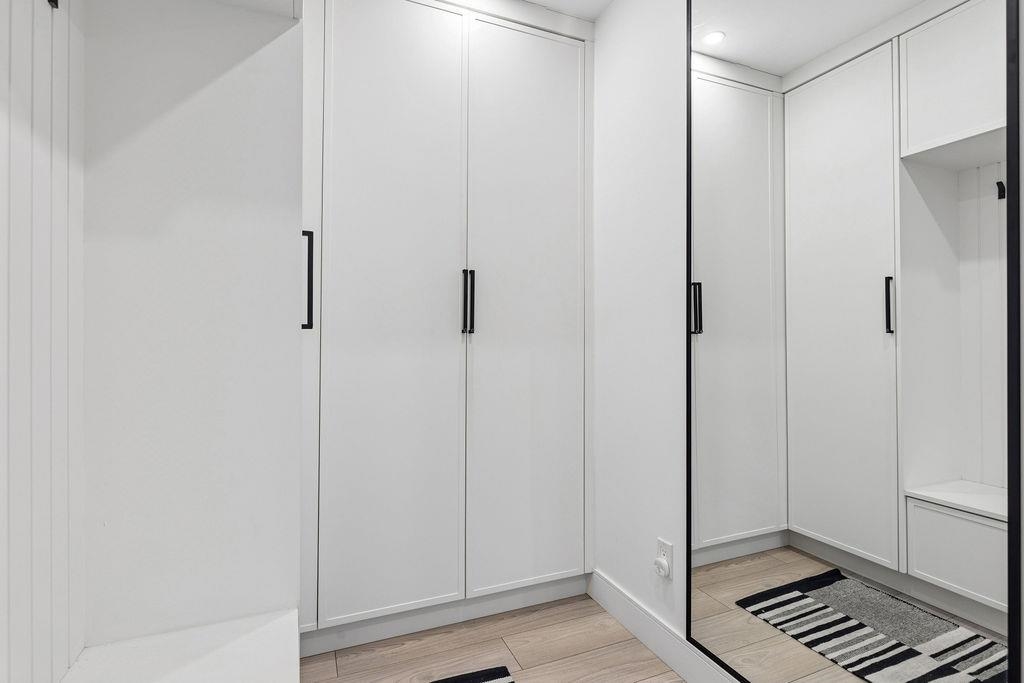 232 4550 FRASER STREET Unit: 232