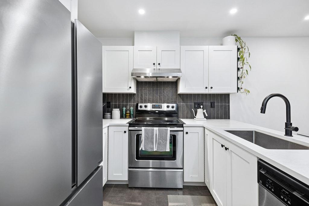 232 4550 FRASER STREET Unit: 232