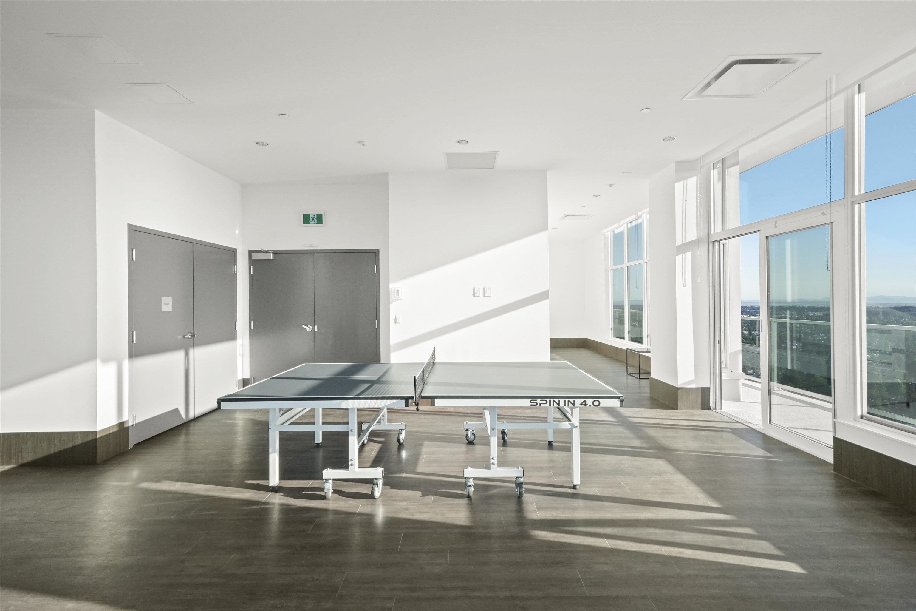 8 13350 CENTRAL AVENUE Unit: 8