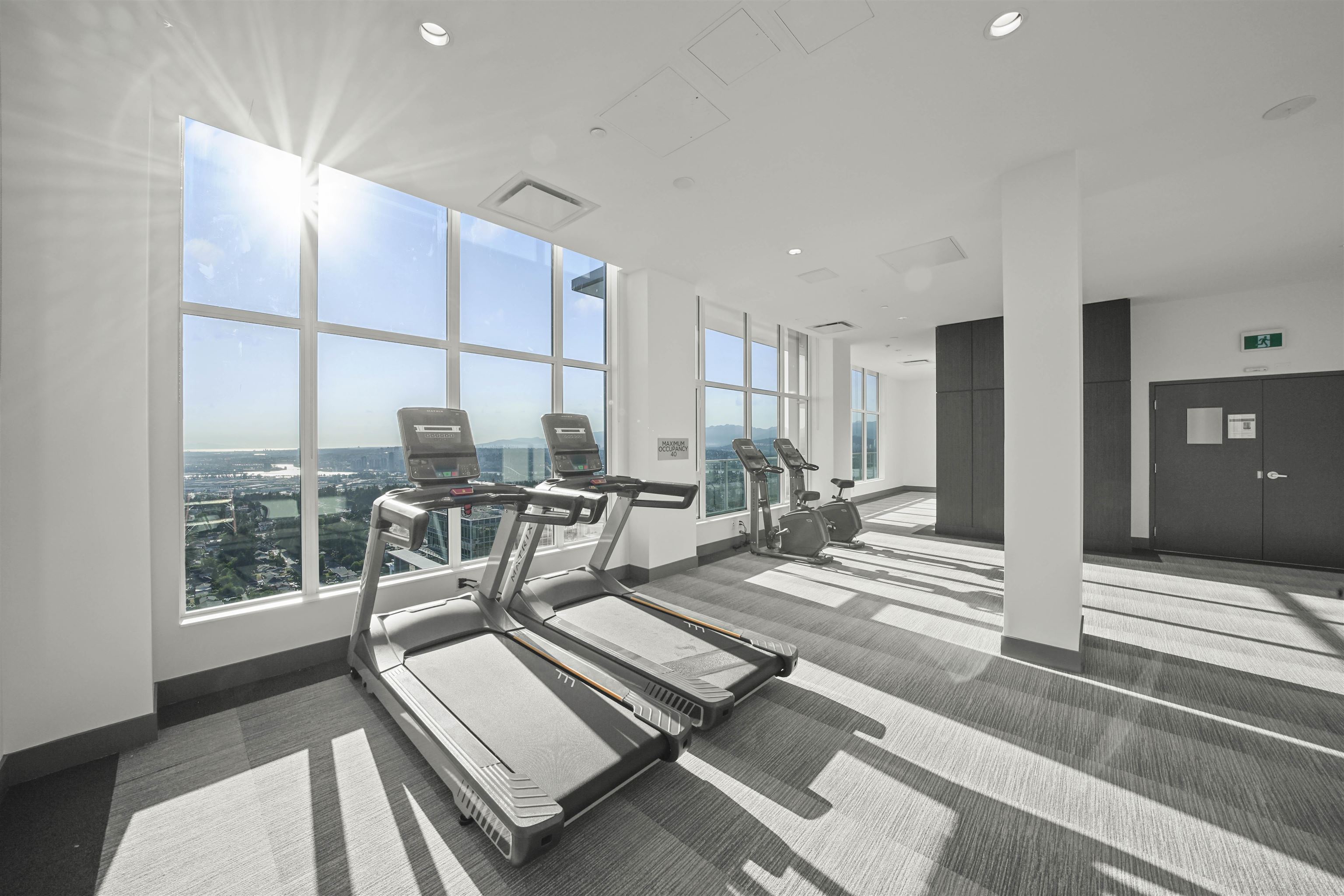 8 13350 CENTRAL AVENUE Unit: 8