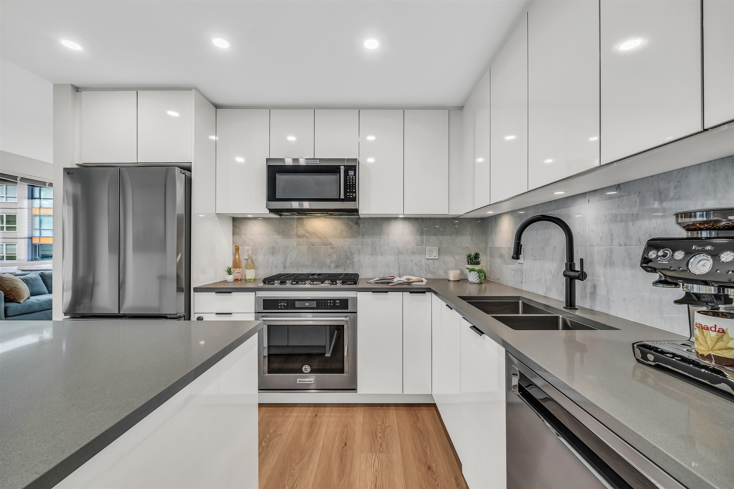 404 2632 LIBRARY LANE Unit: 404