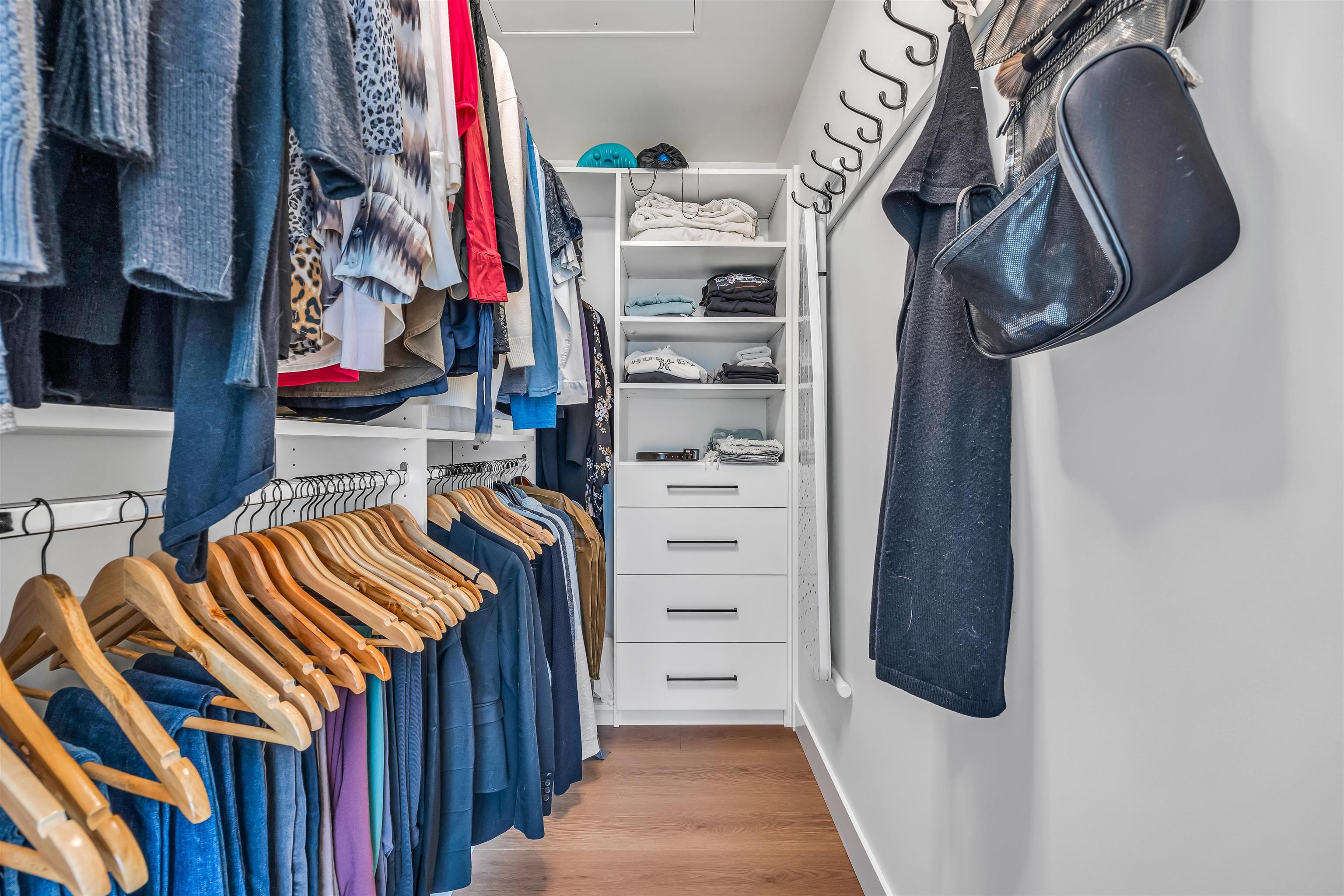 404 2632 LIBRARY LANE Unit: 404