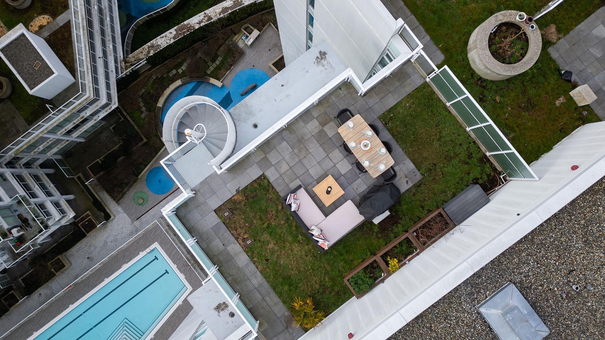 1801 4638 GLADSTONE STREET Unit: 1801