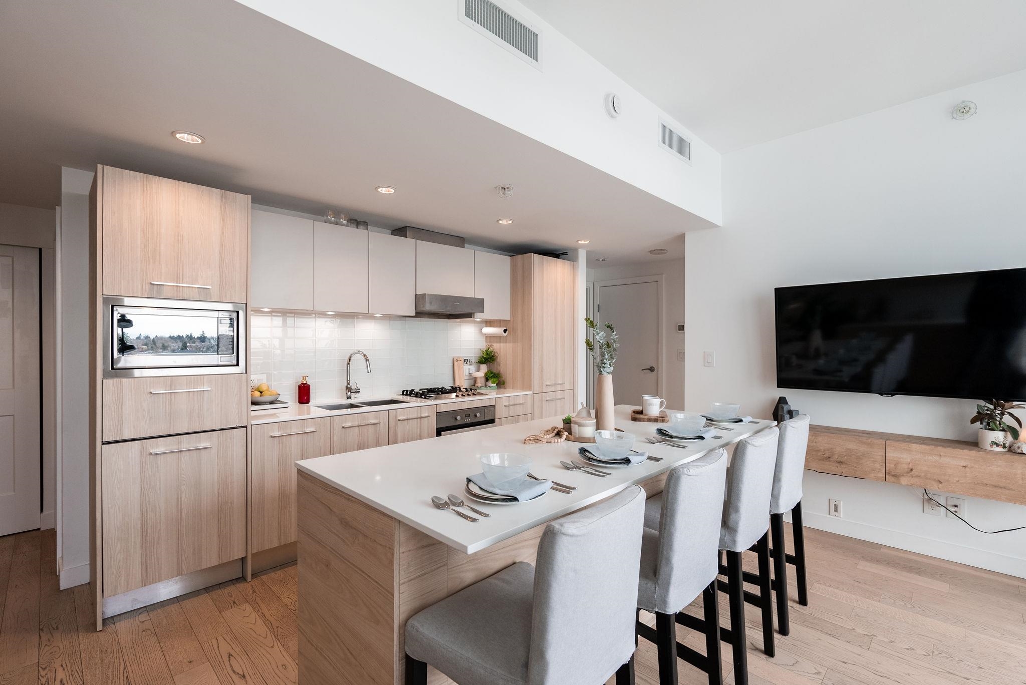 1801 4638 GLADSTONE STREET Unit: 1801