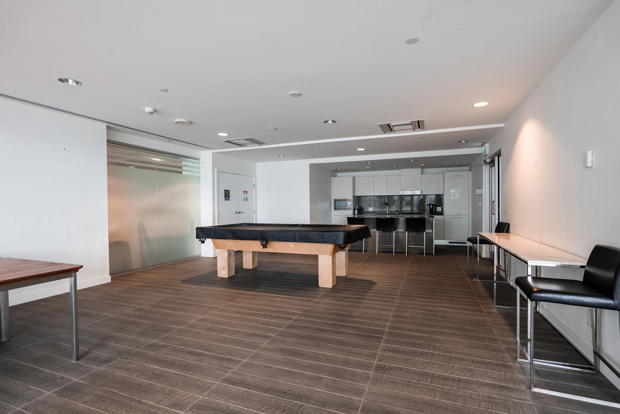 1801 4638 GLADSTONE STREET Unit: 1801