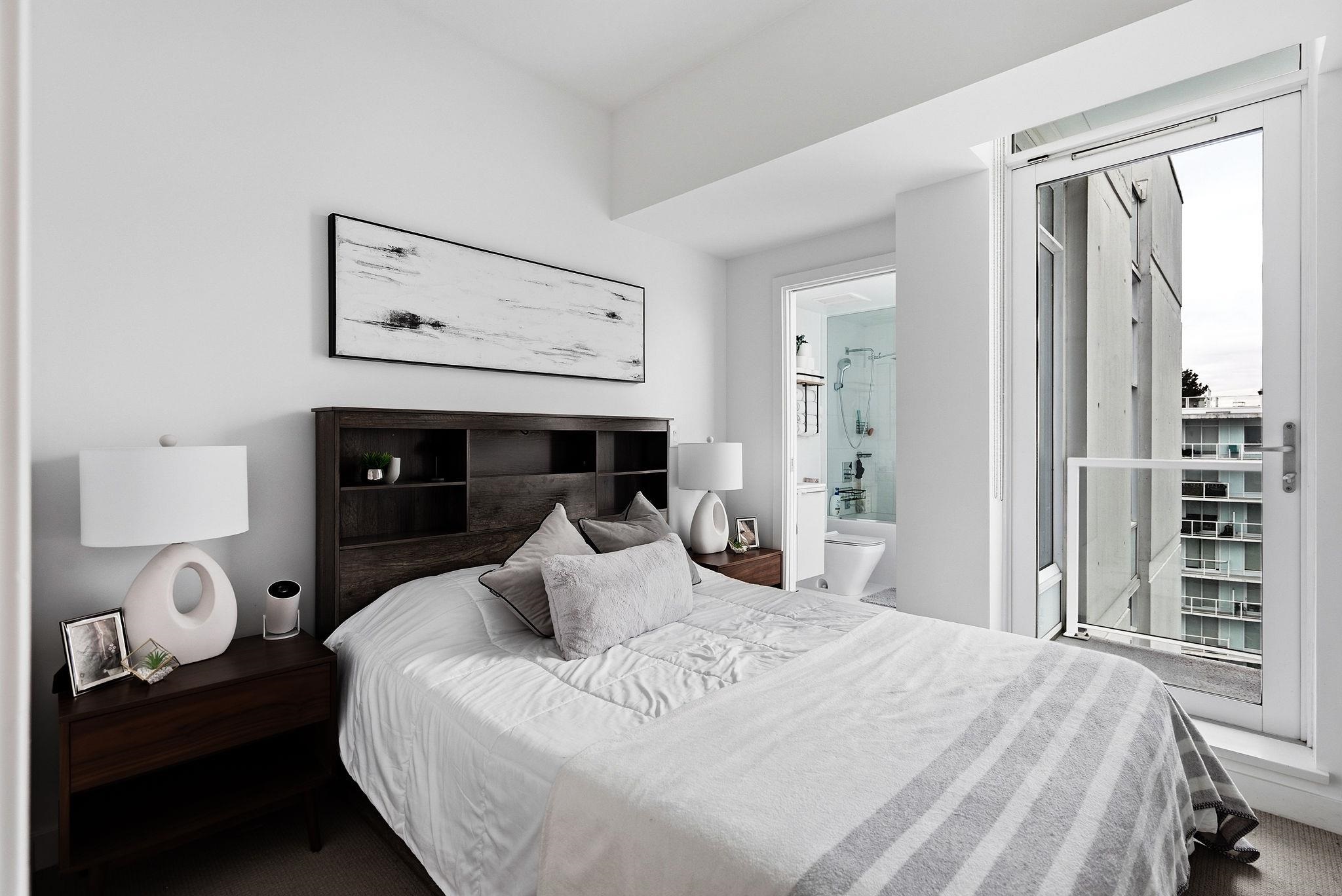 1801 4638 GLADSTONE STREET Unit: 1801