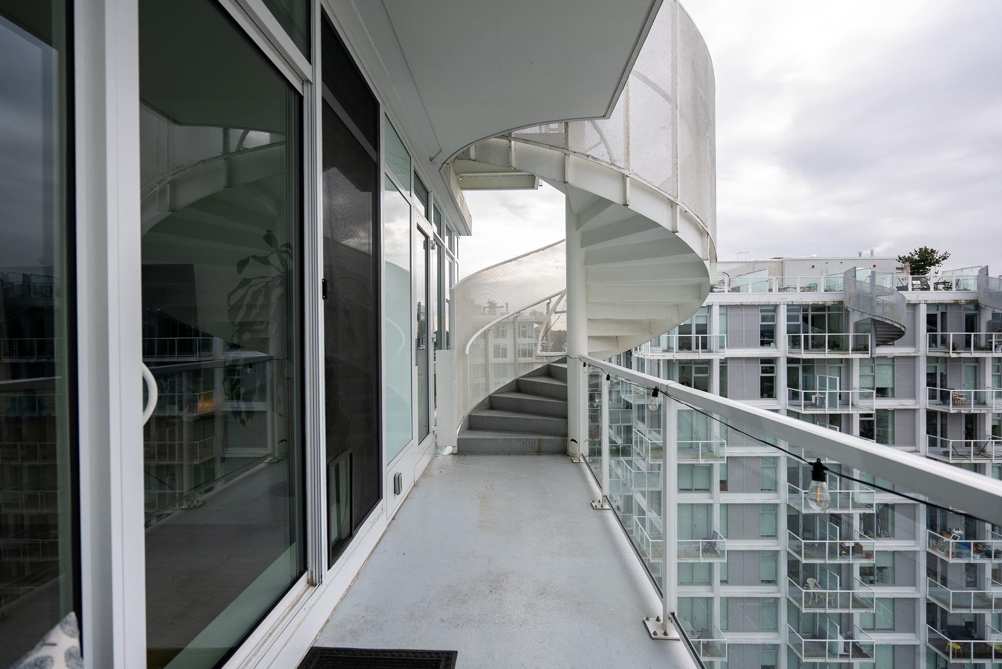 1801 4638 GLADSTONE STREET Unit: 1801