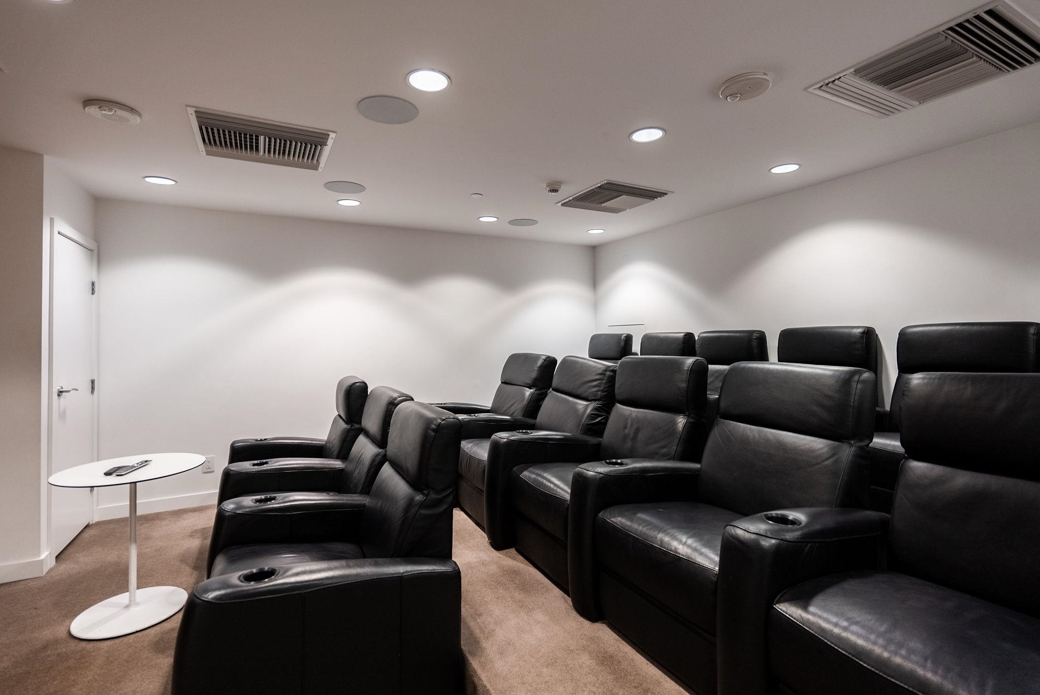 1801 4638 GLADSTONE STREET Unit: 1801