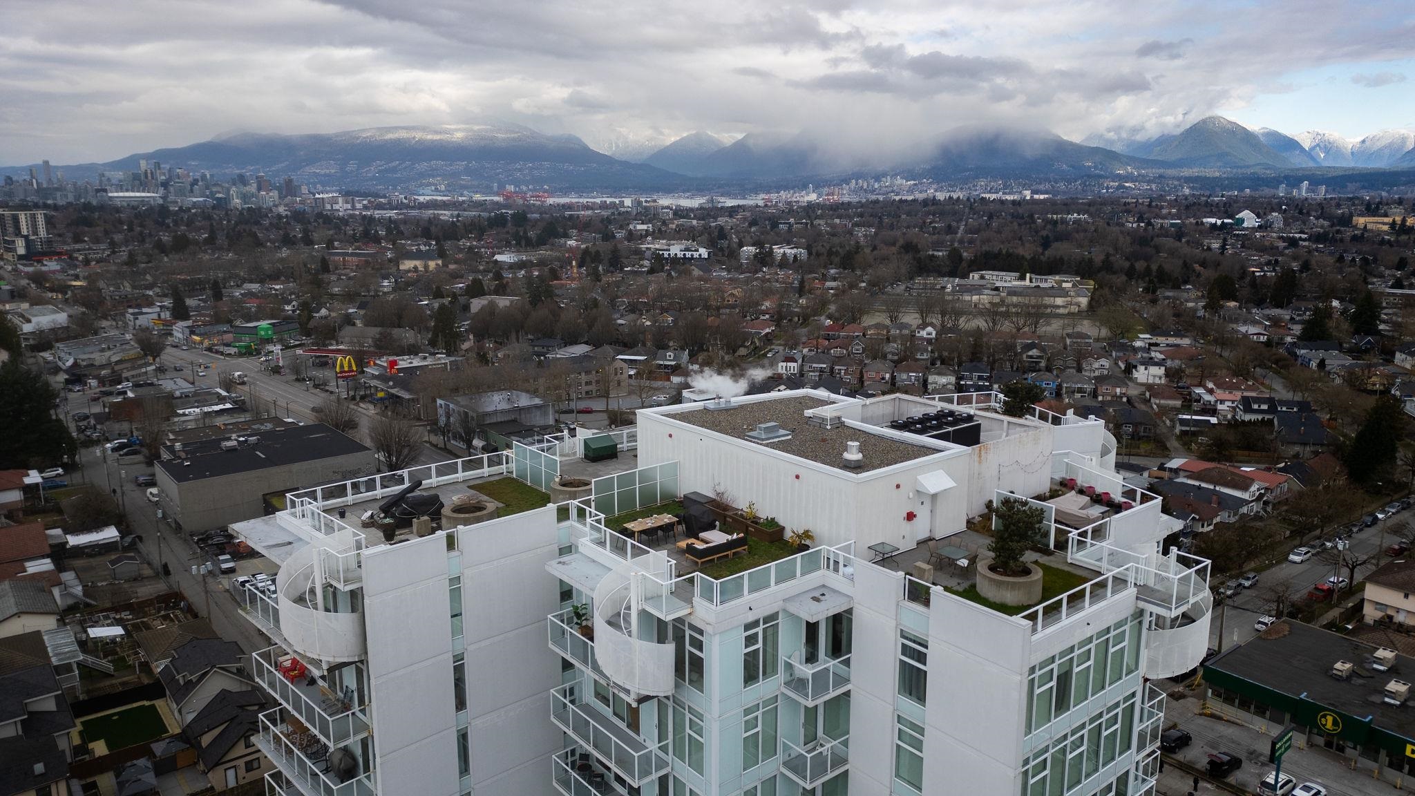 1801 4638 GLADSTONE STREET Unit: 1801