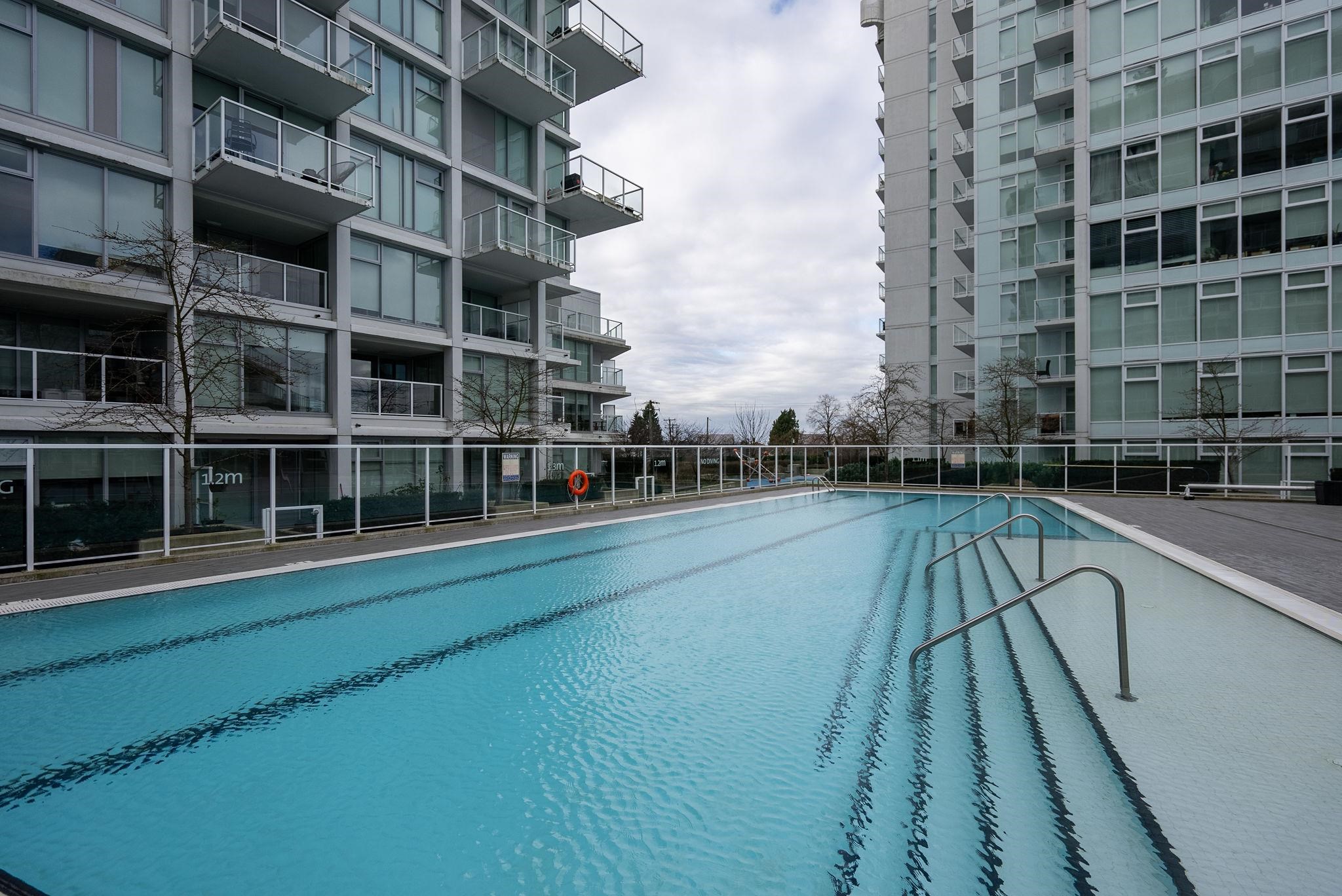 1801 4638 GLADSTONE STREET Unit: 1801