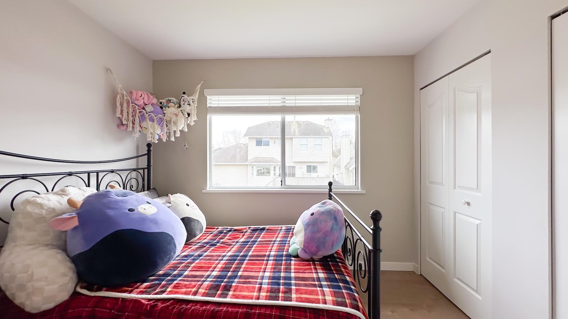 12055 CHESTNUT CRESCENT