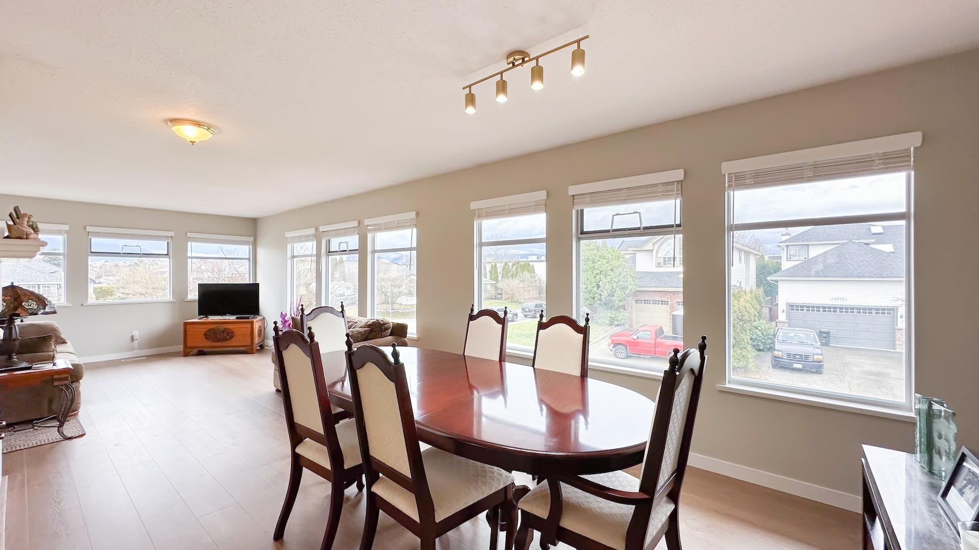 12055 CHESTNUT CRESCENT