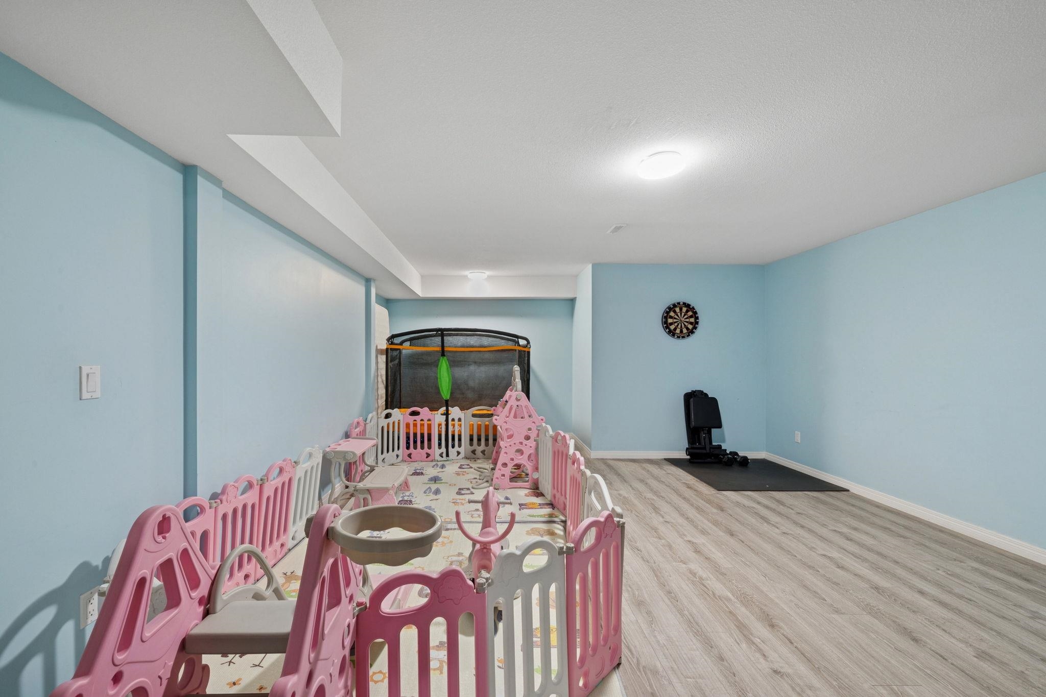 11 8250 158 STREET Unit: 11