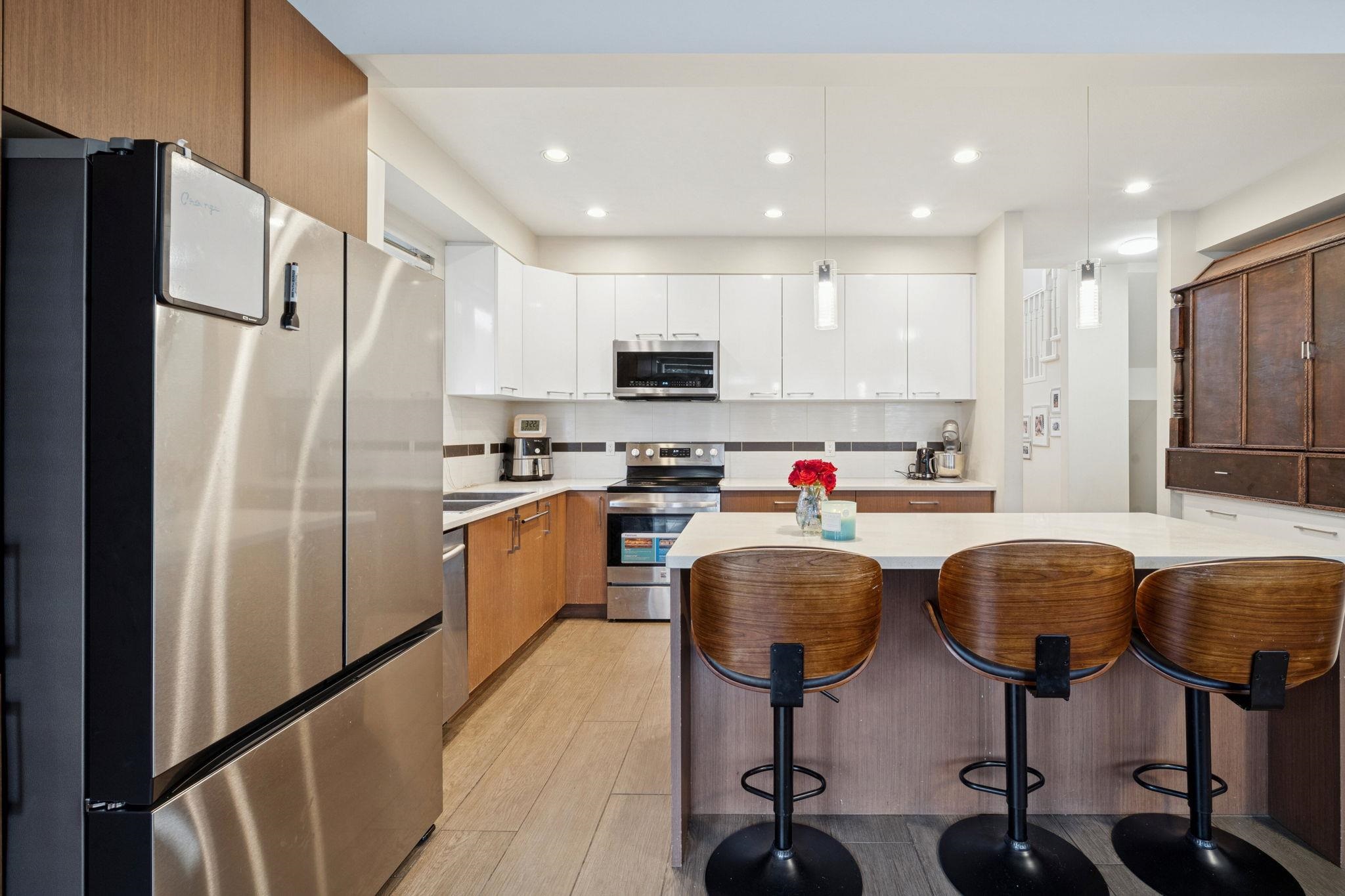 11 8250 158 STREET Unit: 11