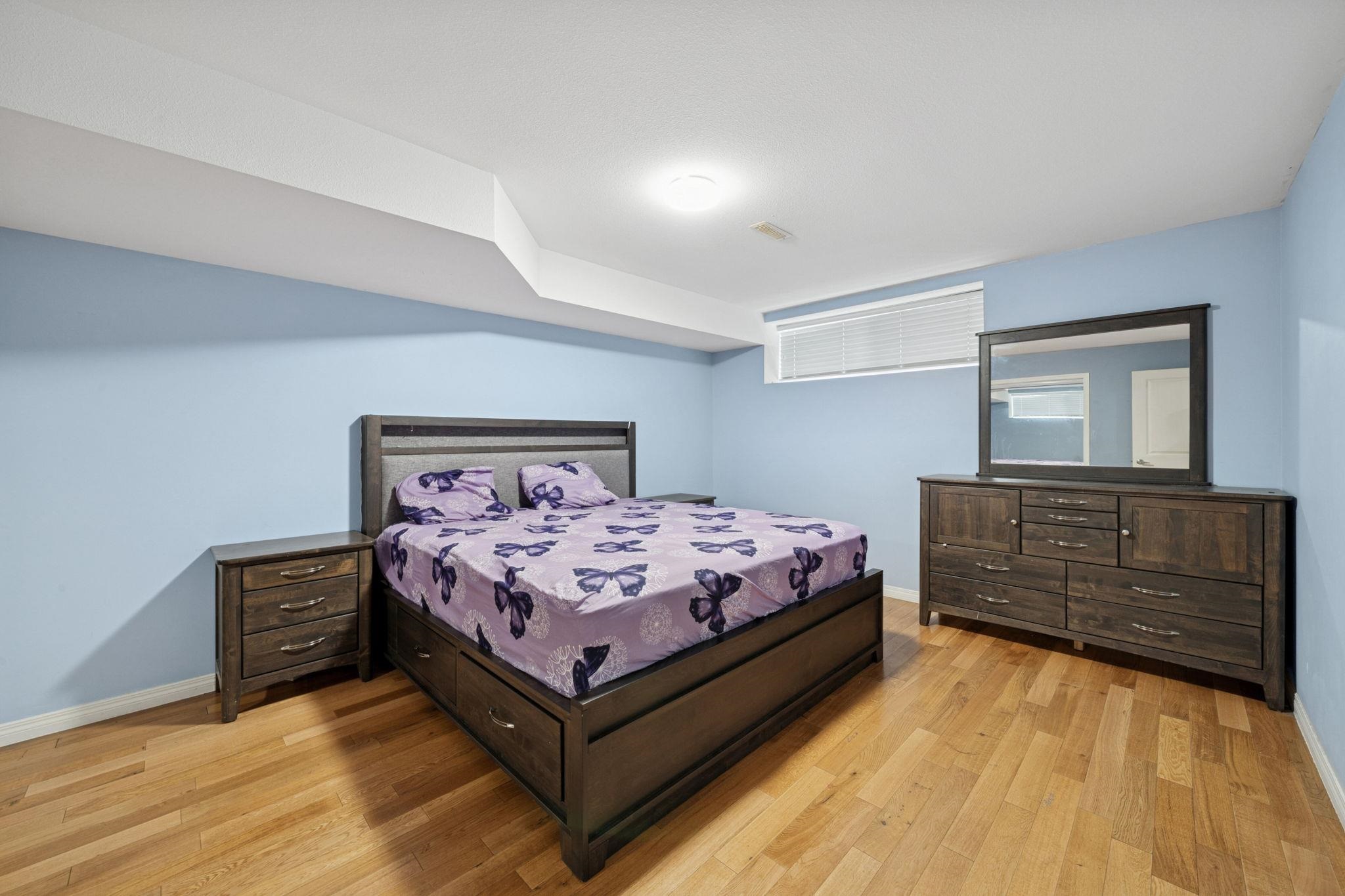 11 8250 158 STREET Unit: 11