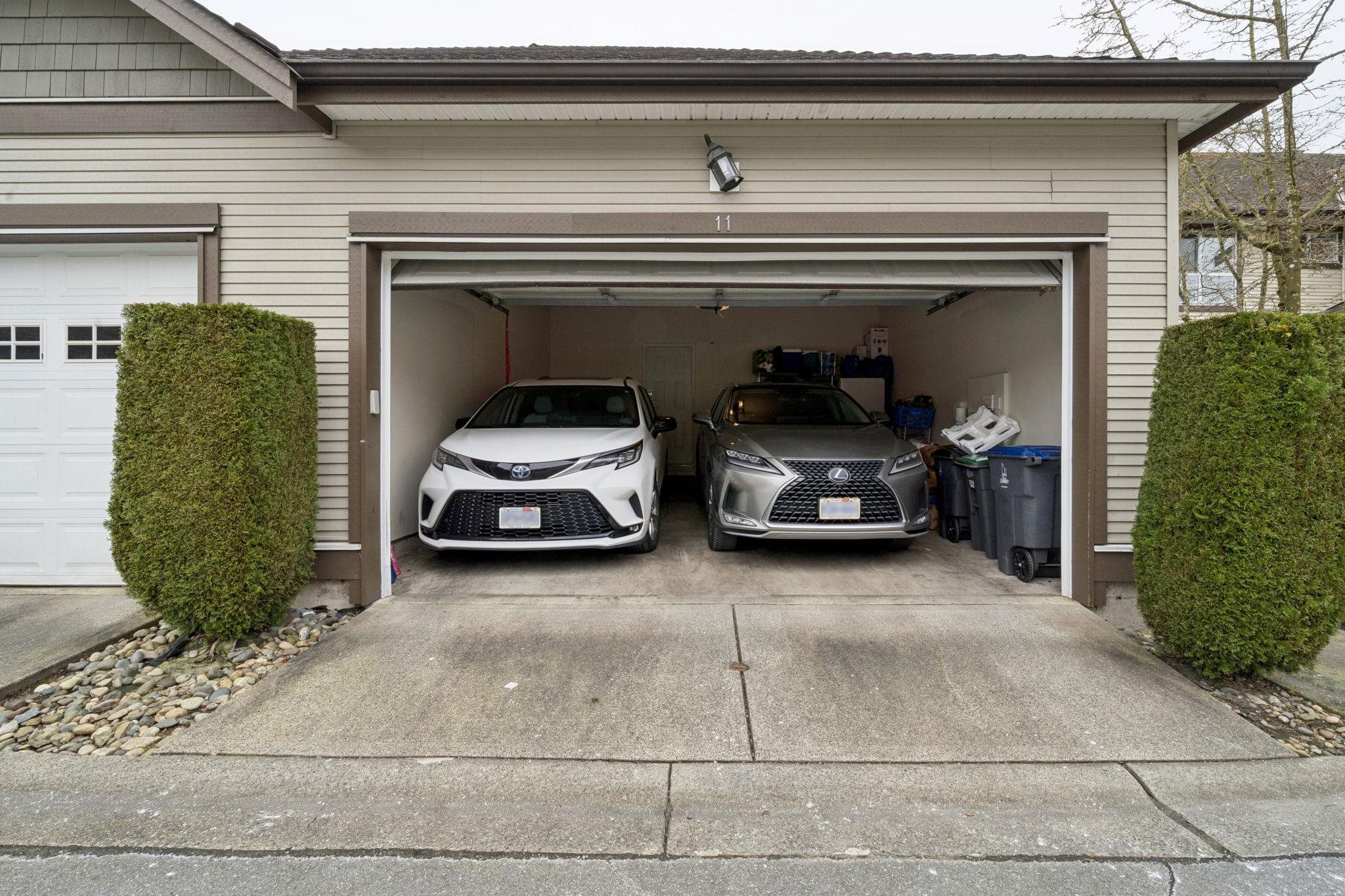 11 8250 158 STREET Unit: 11