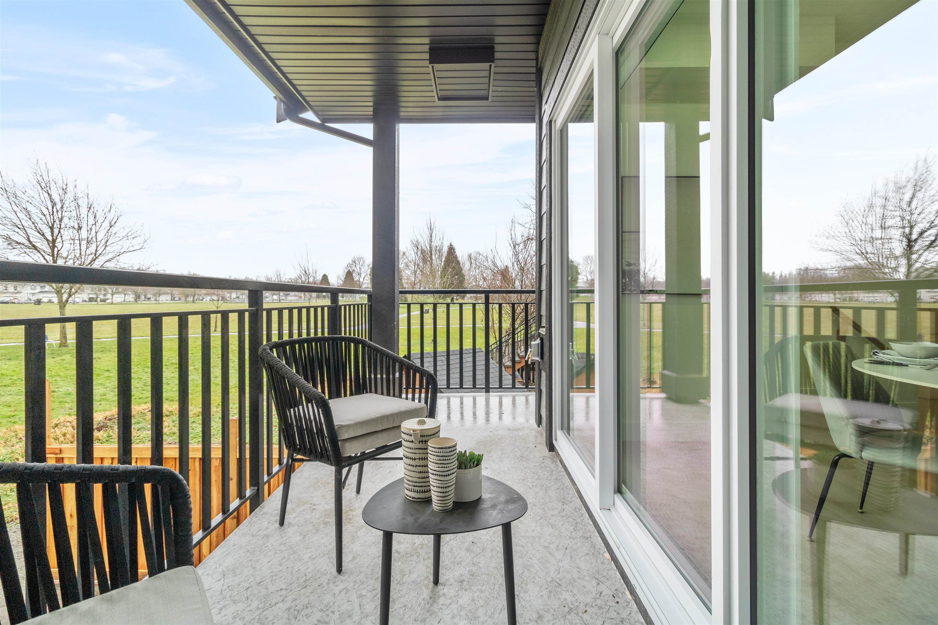 5 22551 WESTMINSTER HIGHWAY Unit: 5