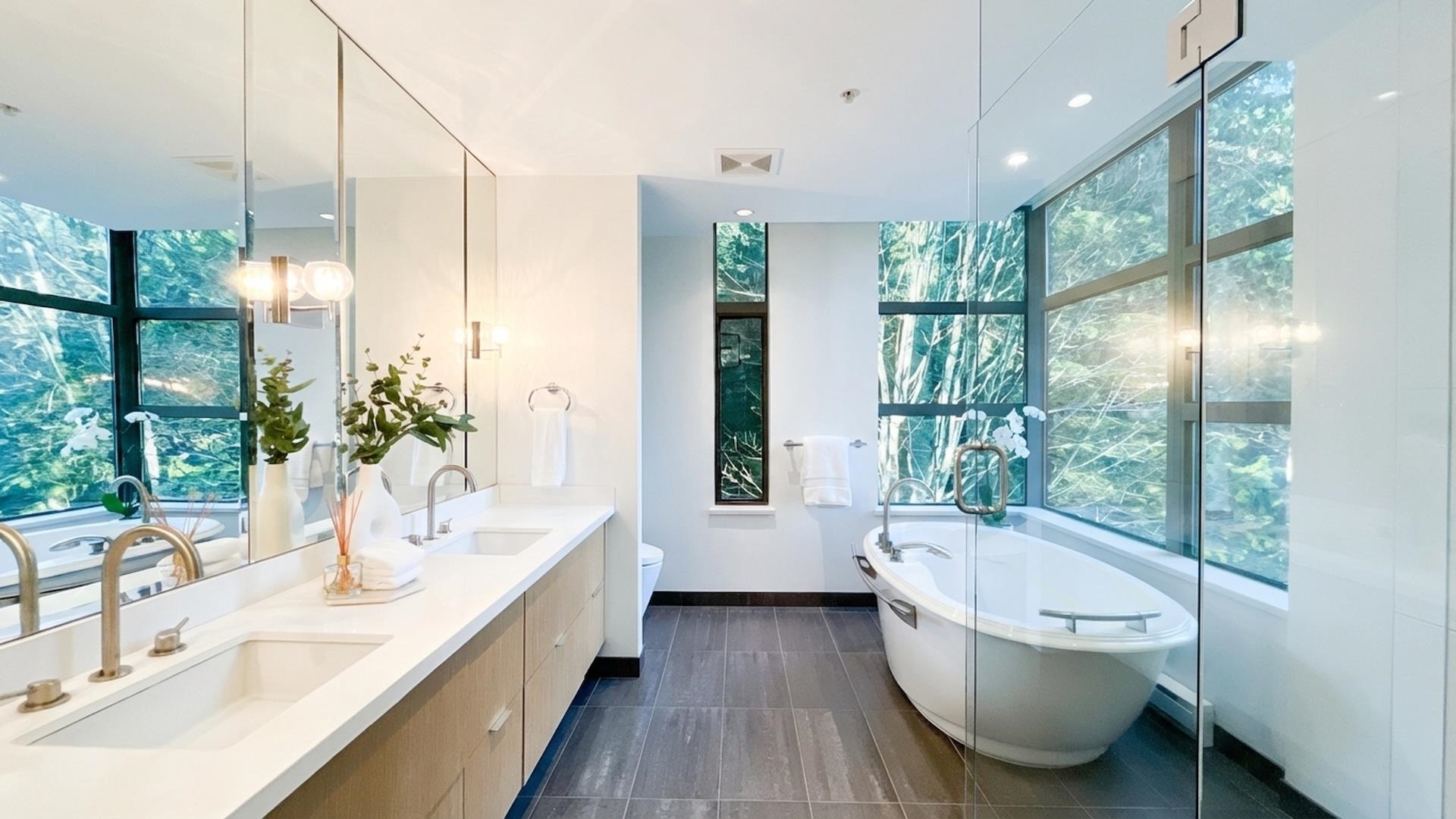 801 3315 CYPRESS PLACE Unit: 801