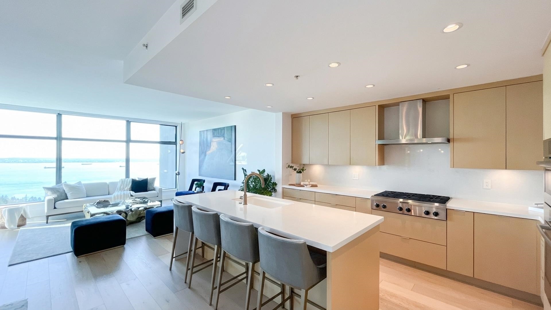 801 3315 CYPRESS PLACE Unit: 801