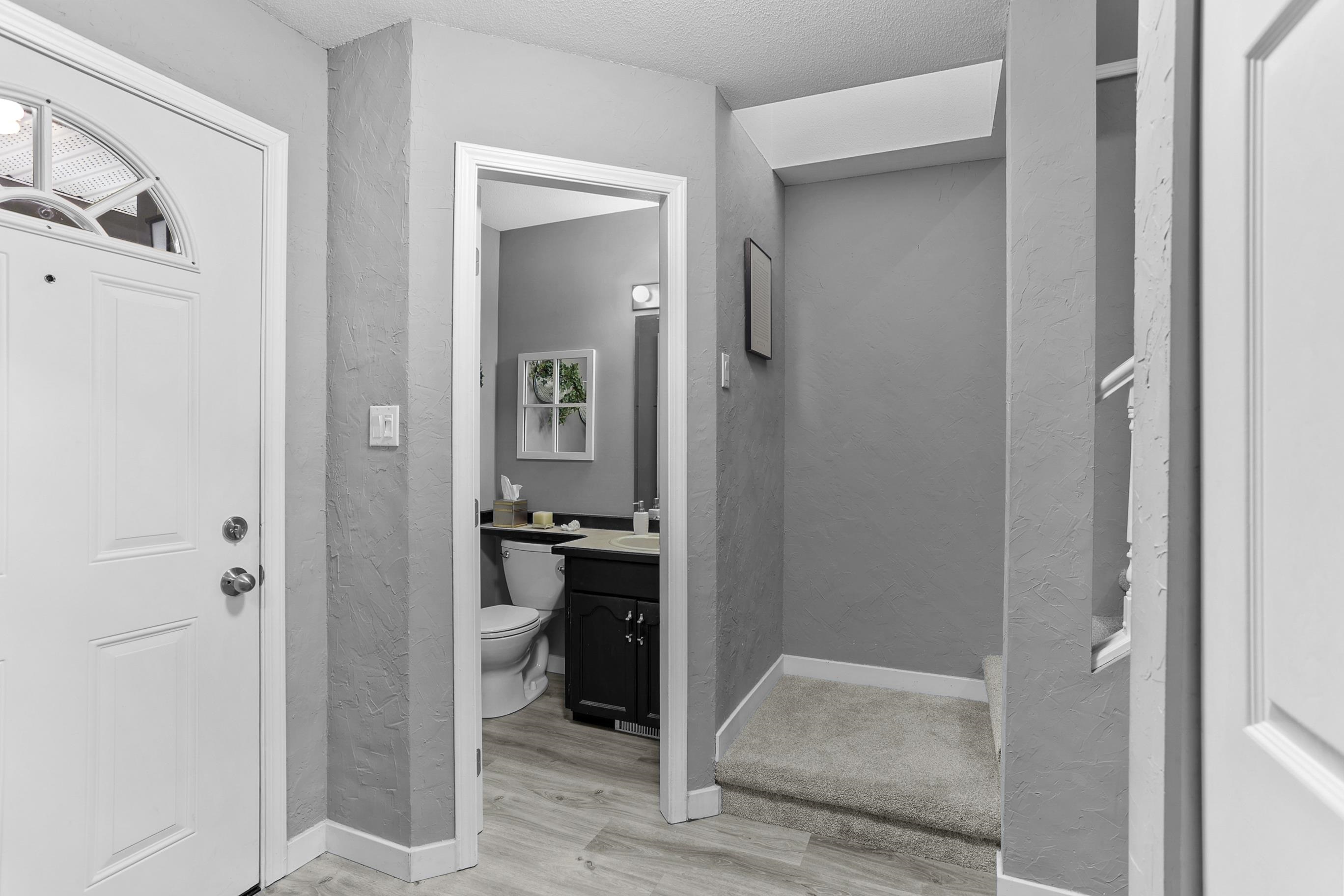 23 11580 BURNETT STREET Unit: 23