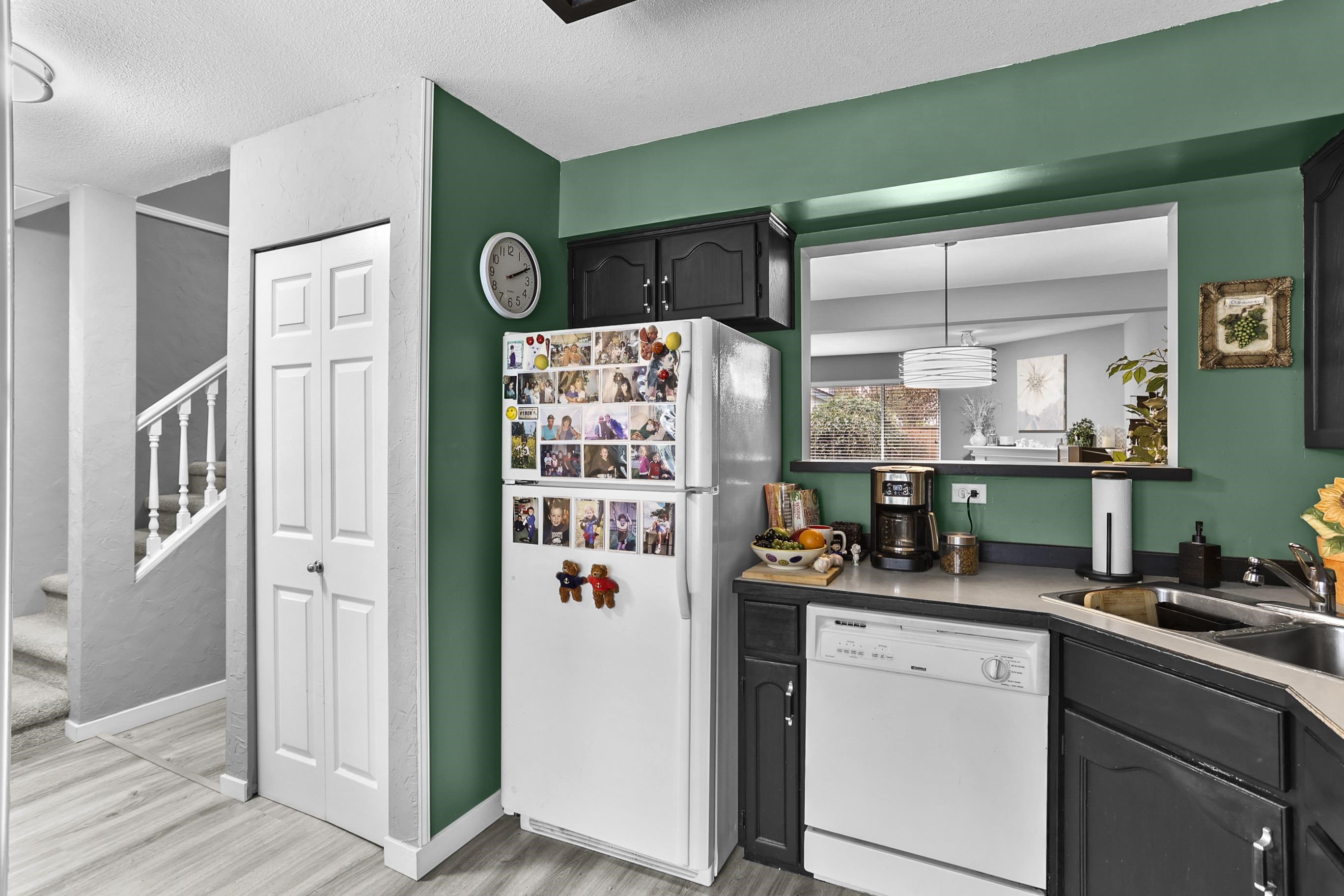 23 11580 BURNETT STREET Unit: 23