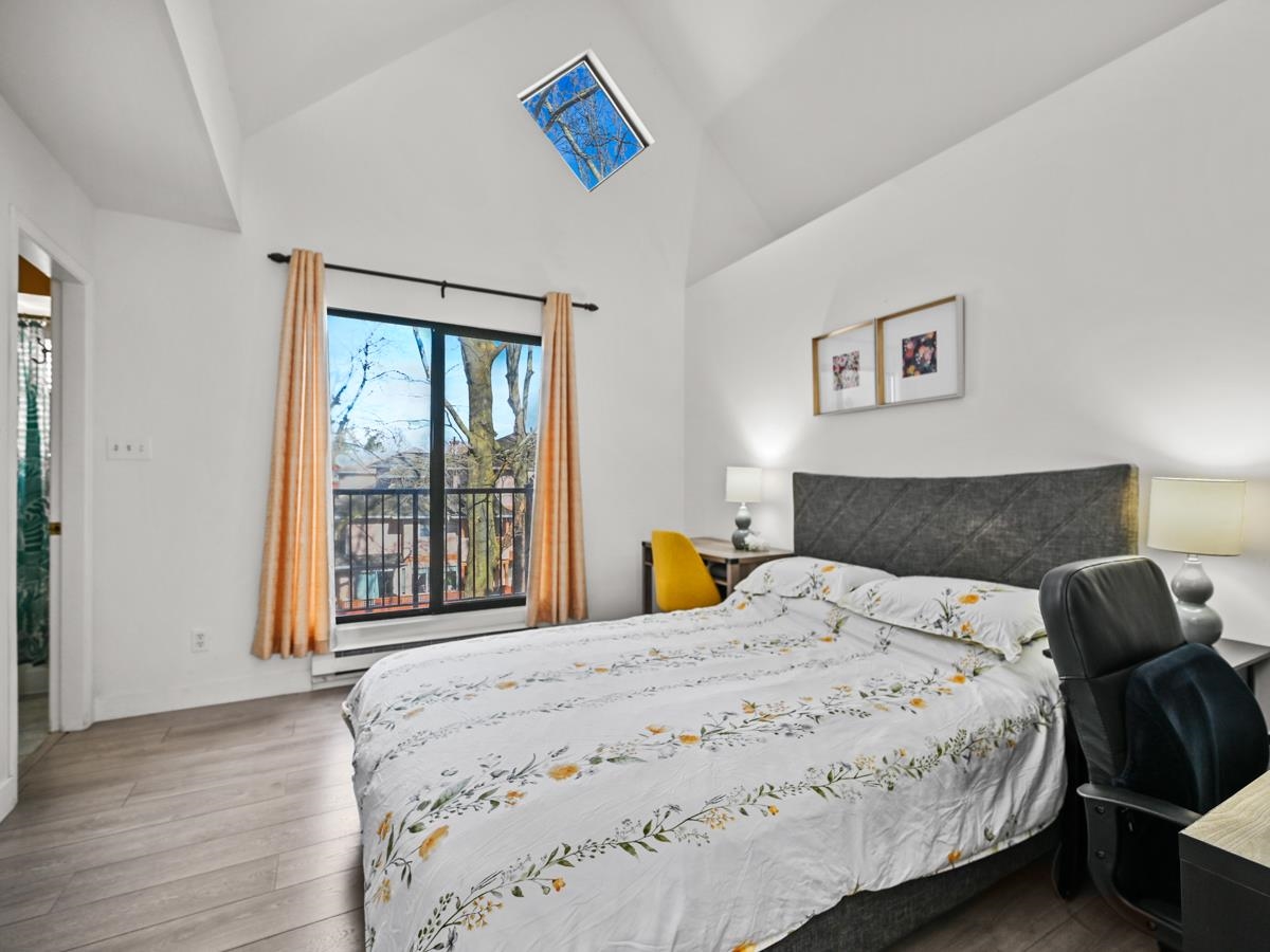 6 7311 MOFFATT ROAD Unit: 6