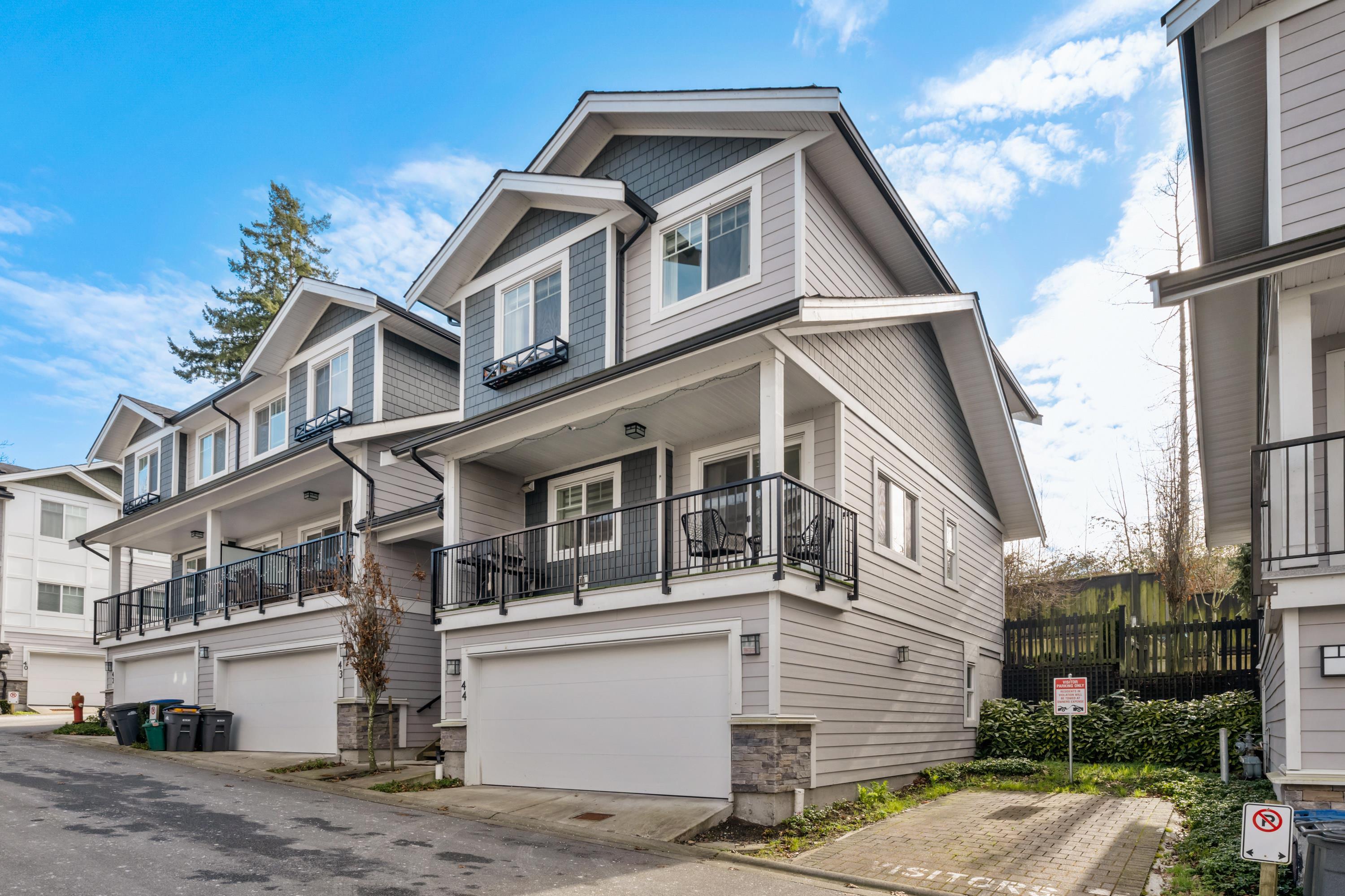 44 6188 141 STREET Unit: 44