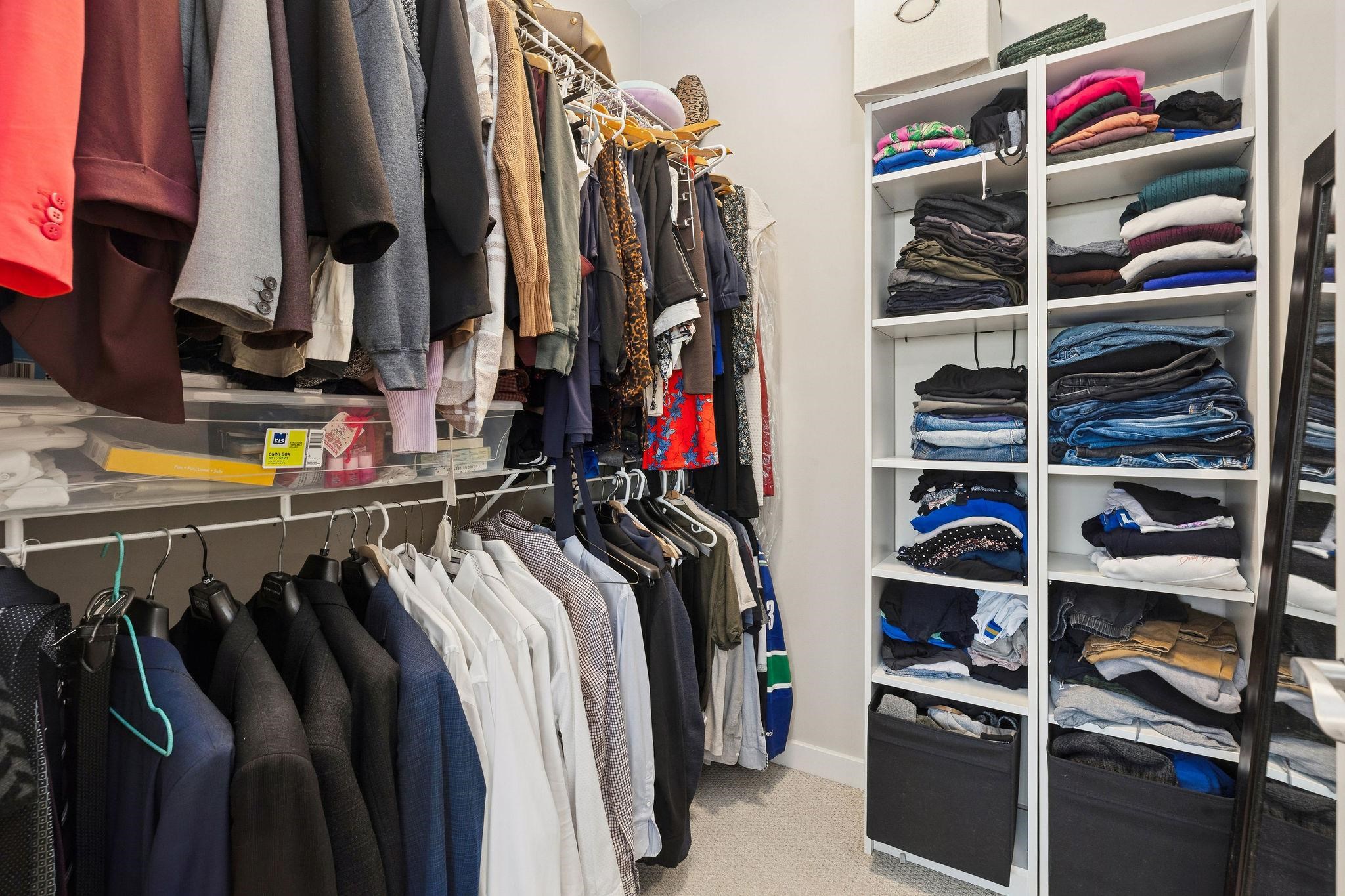 220 6111 LONDON ROAD Unit: 220