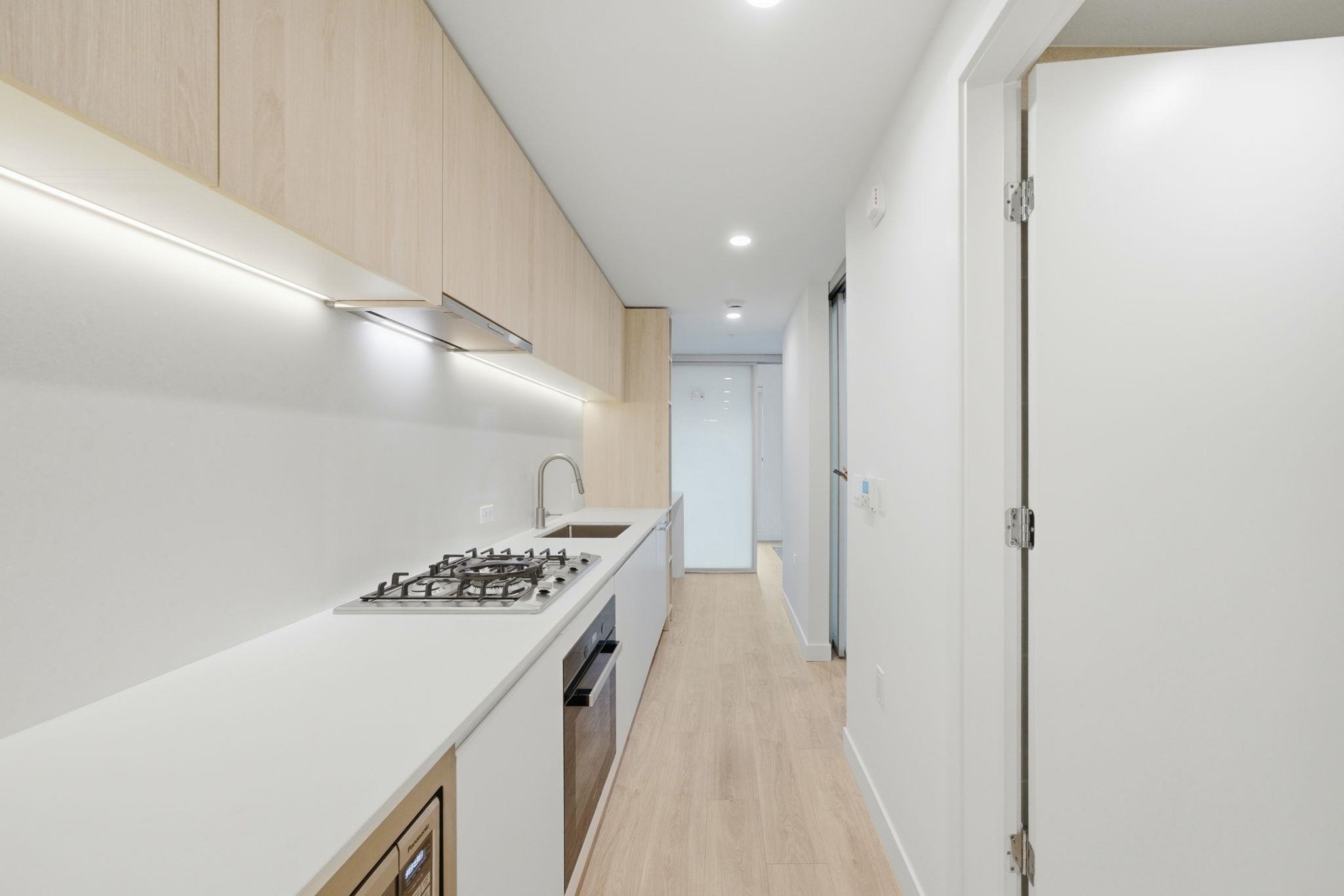 311 2803 W 4TH AVENUE Unit: 311