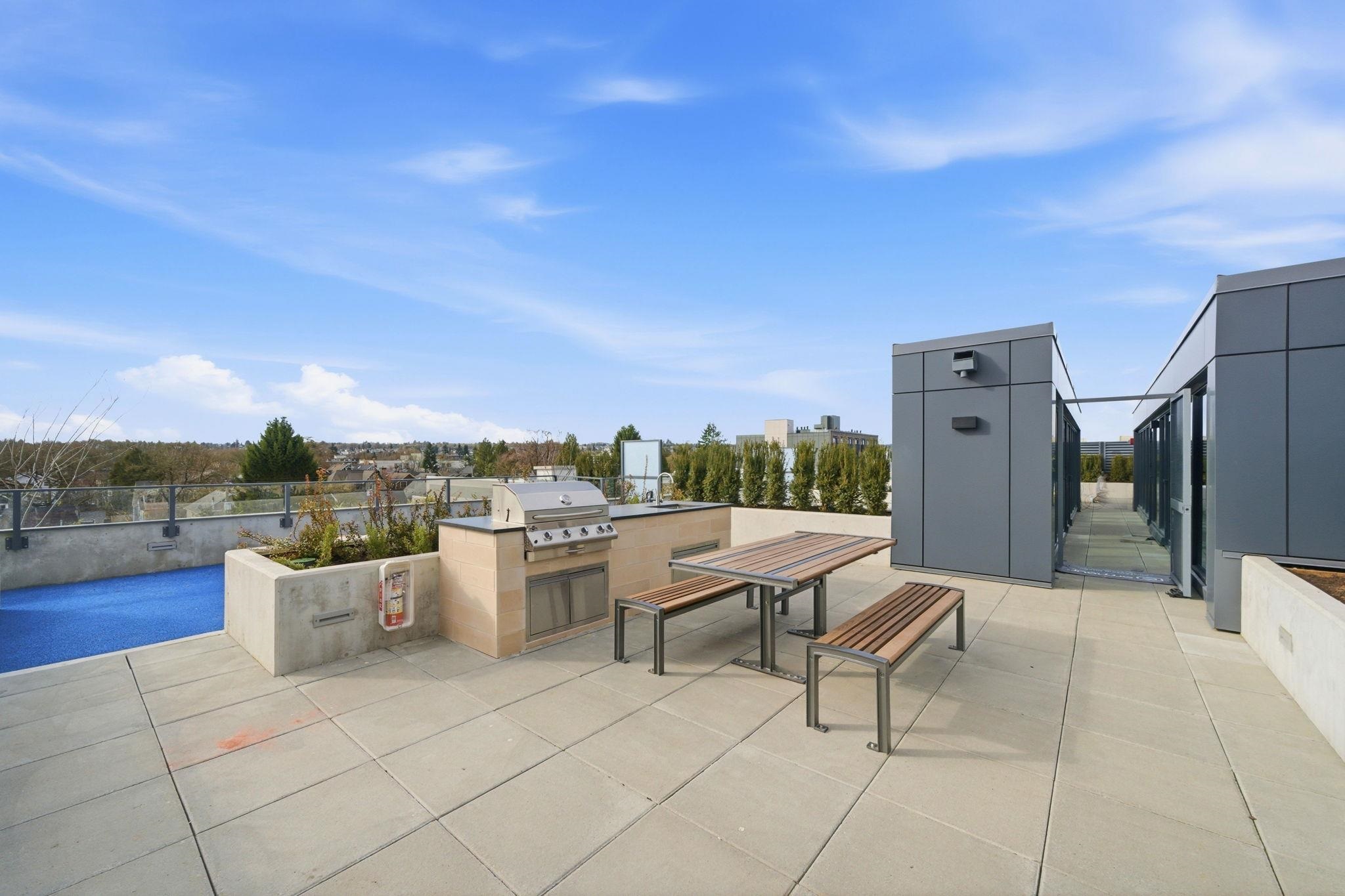 311 2803 W 4TH AVENUE Unit: 311