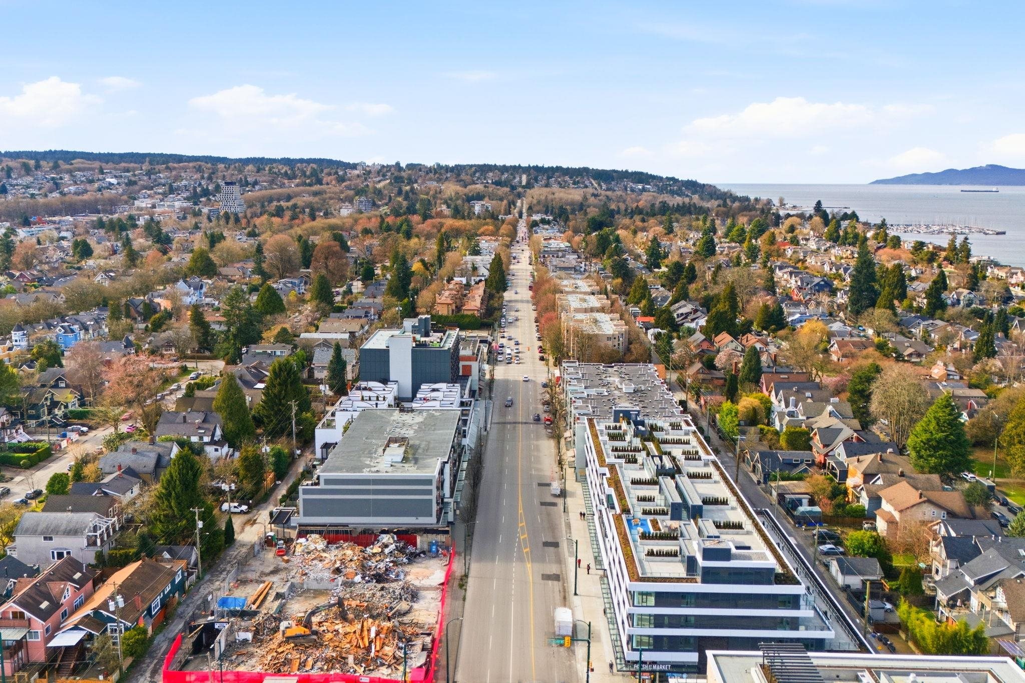 311 2803 W 4TH AVENUE Unit: 311