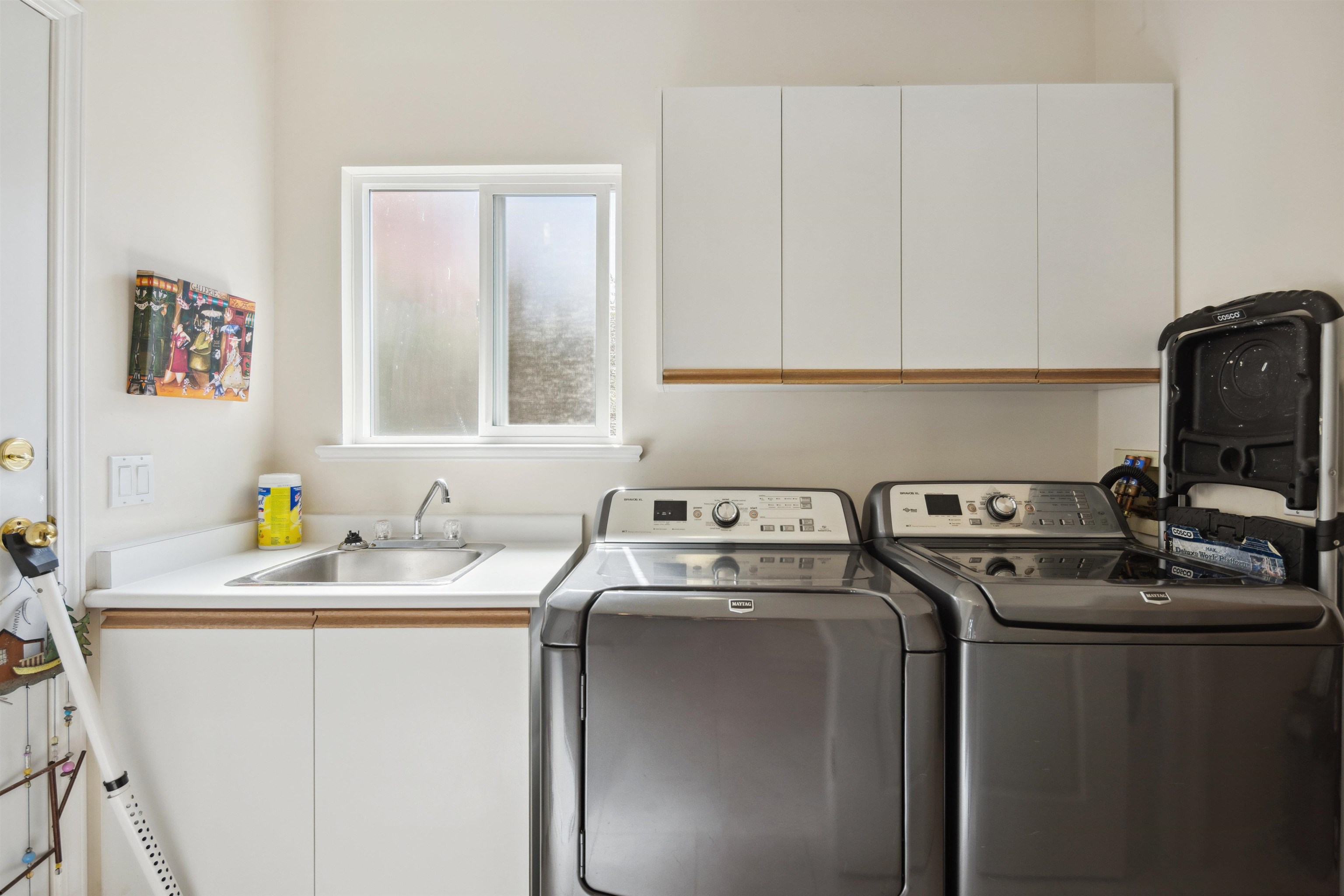 2525 SAPPHIRE PLACE