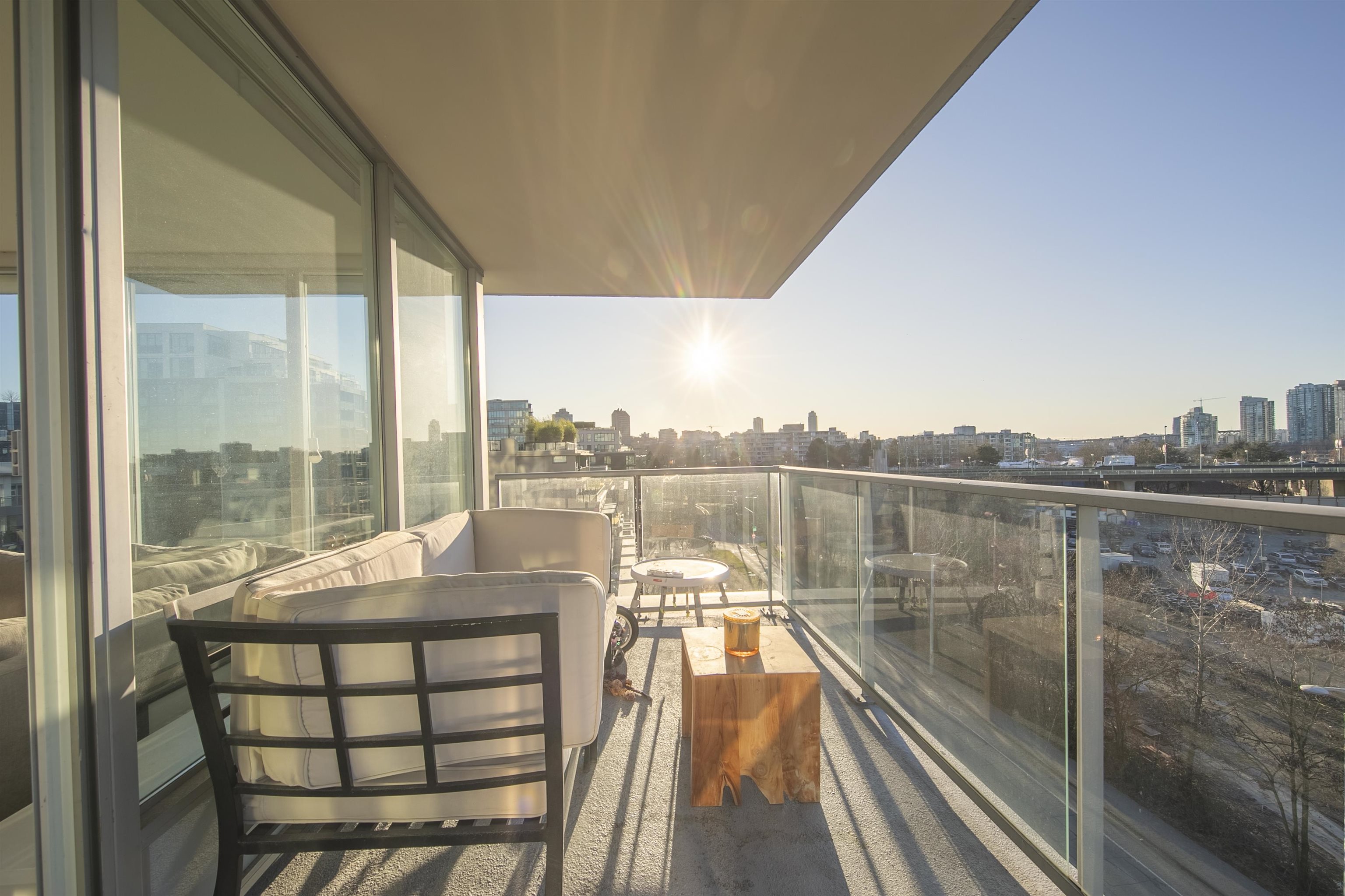 801 1833 CROWE STREET Unit: 801