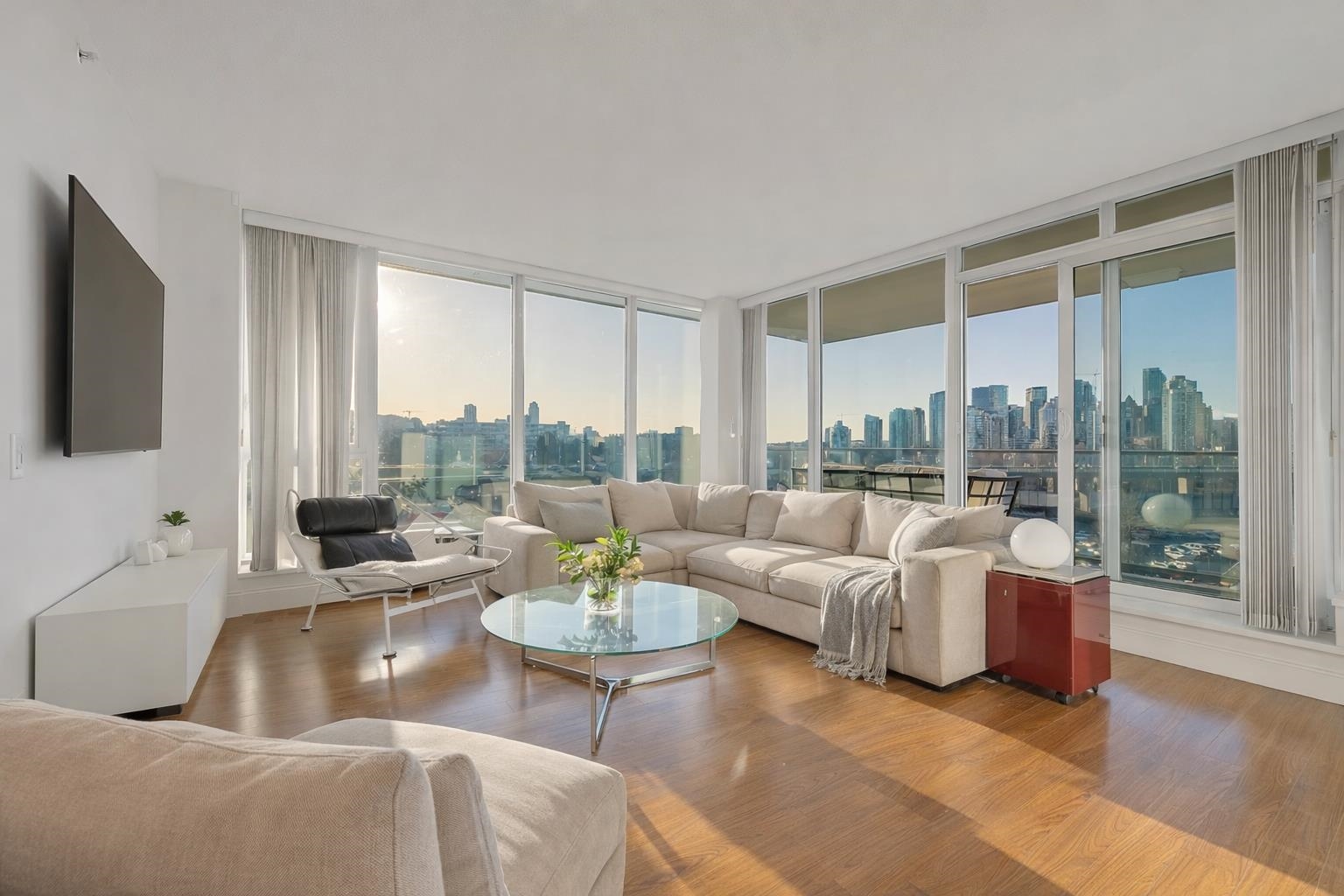 801 1833 CROWE STREET Unit: 801