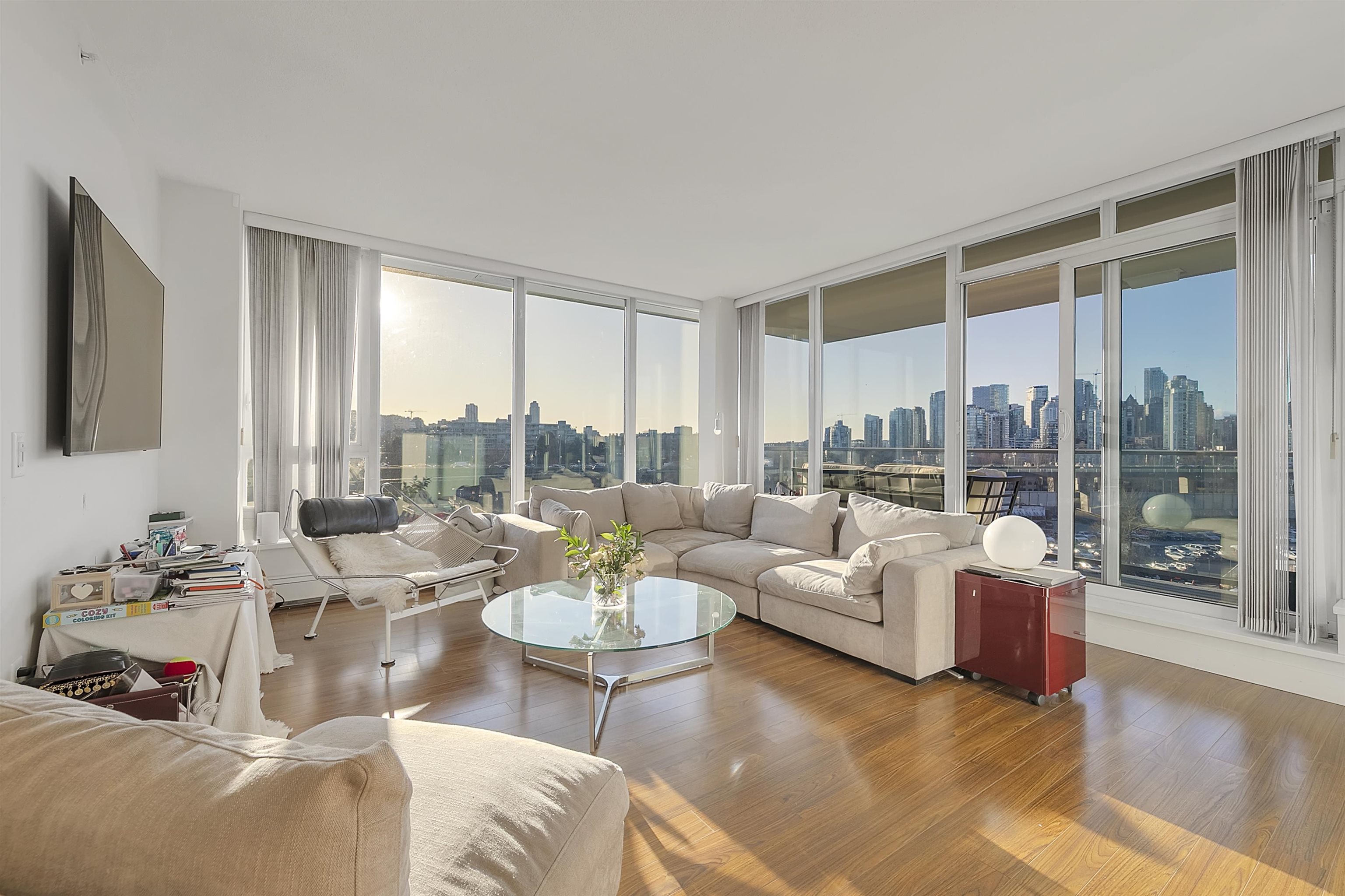 801 1833 CROWE STREET Unit: 801